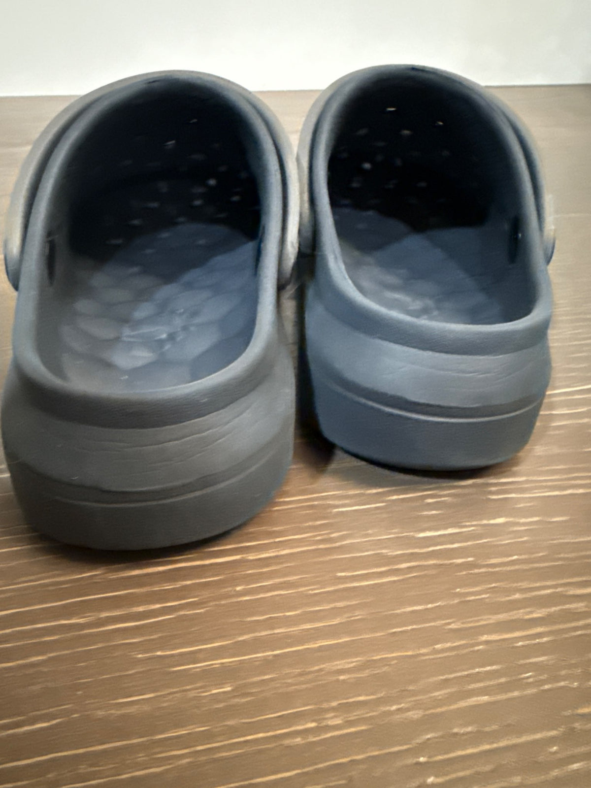 Joy bees size 12/13 Navy/ grey clogs, Shoes 13 (Kids:4-8yr)