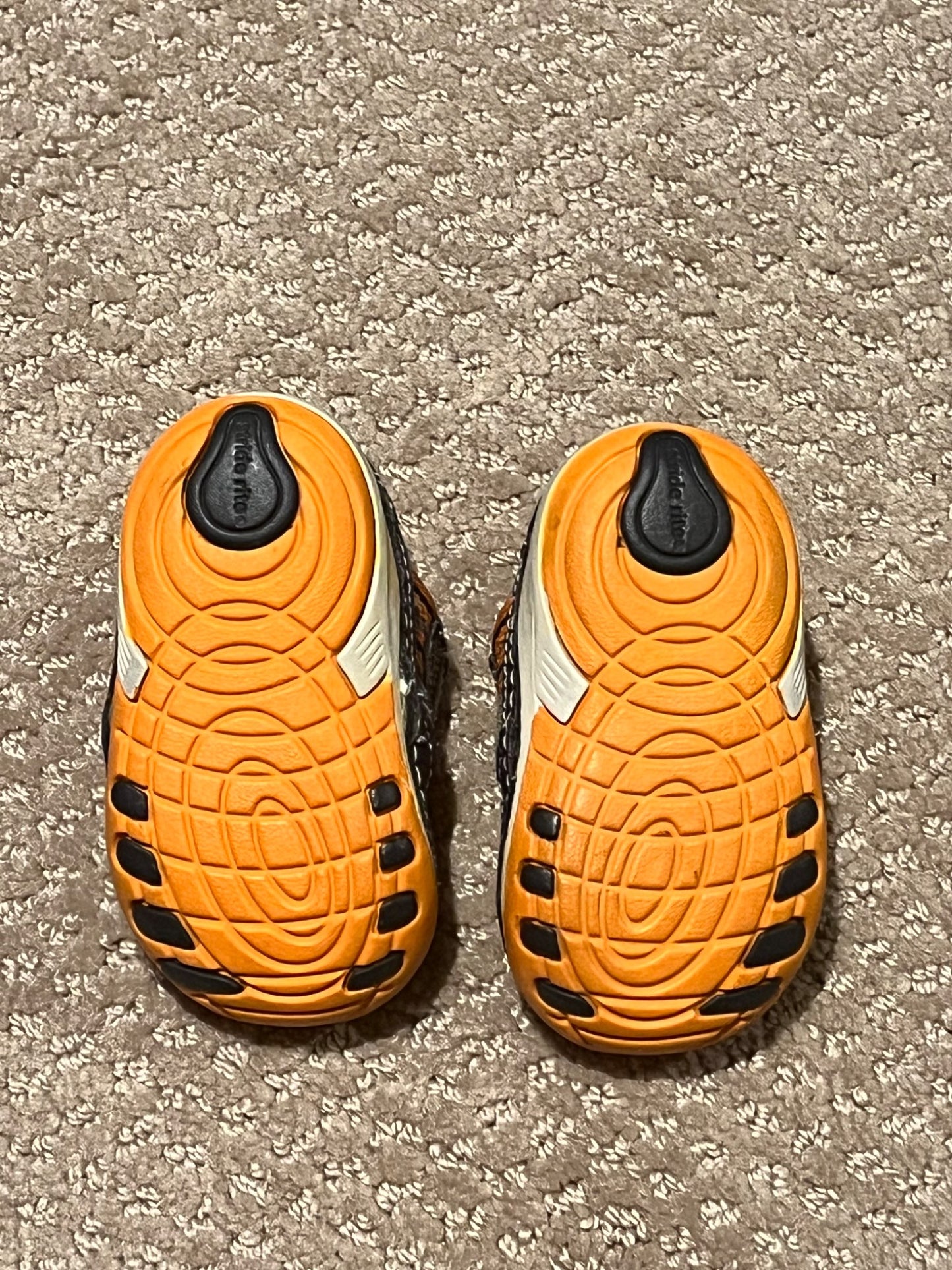 First walking shoes , Shoes 3.5 (Baby: 0-12 mth)