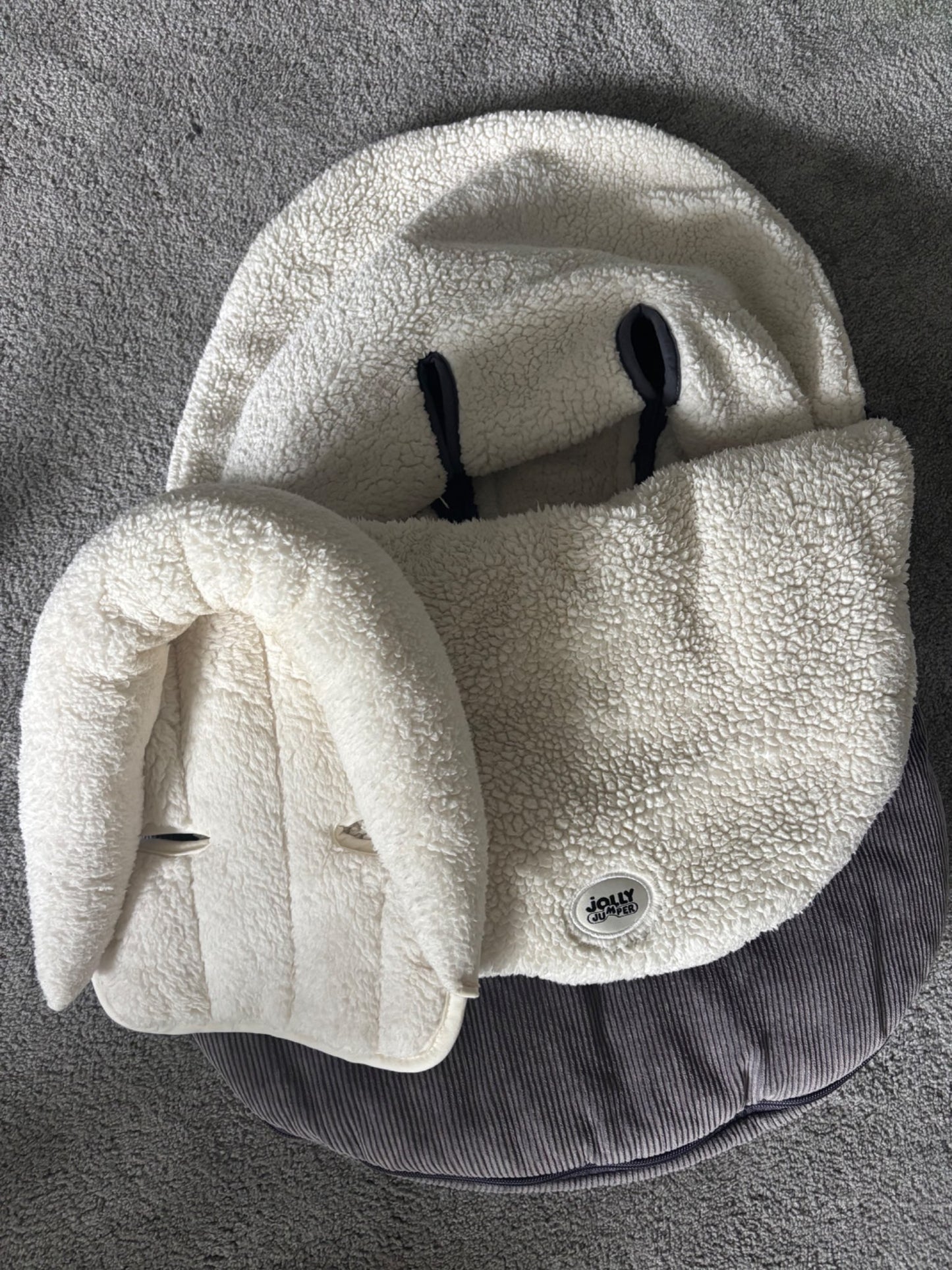 Car seat bunting bag
