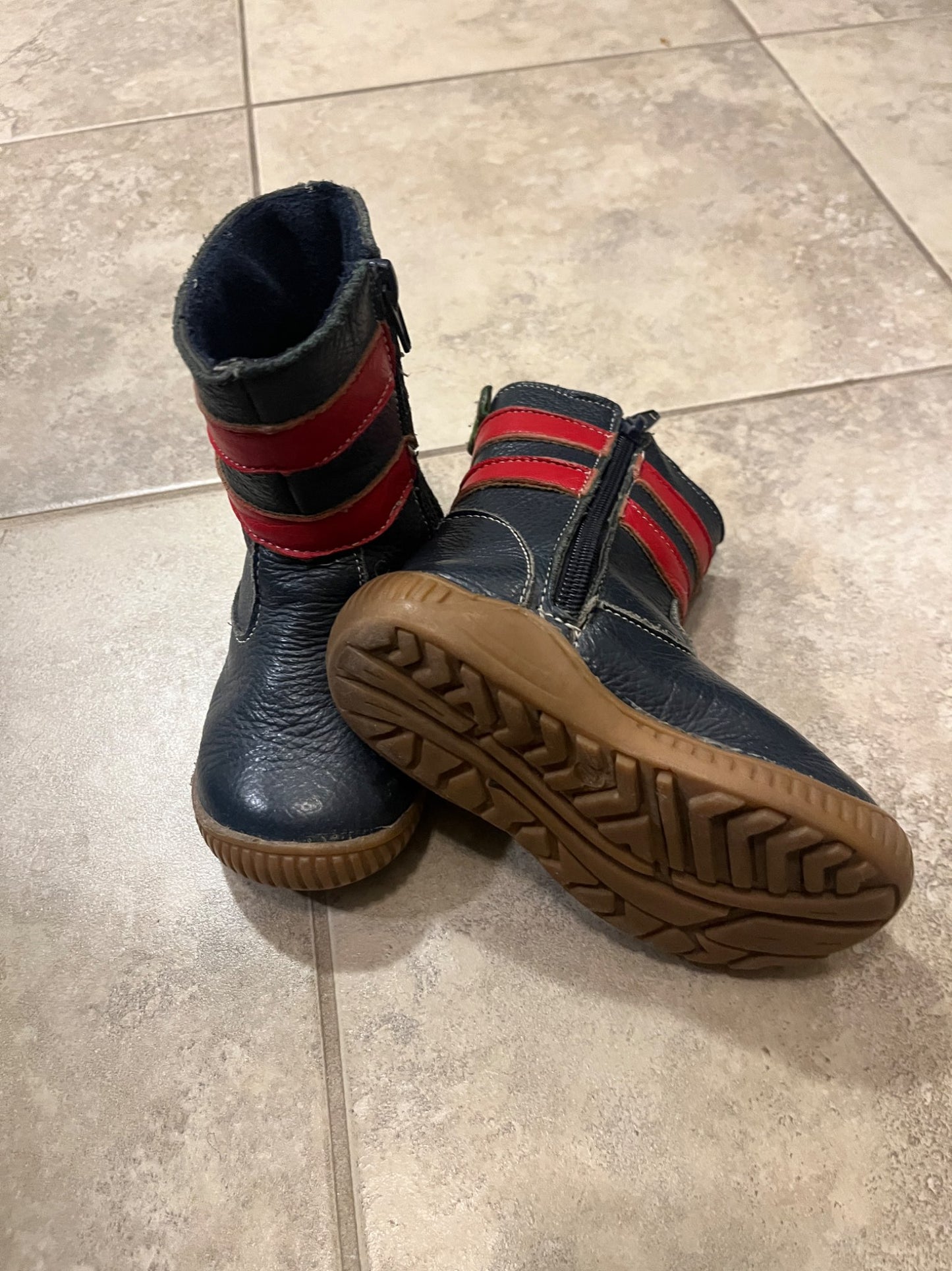 OutBaks, boots, 7, Shoes 7 (Walkers:12-24 mth)