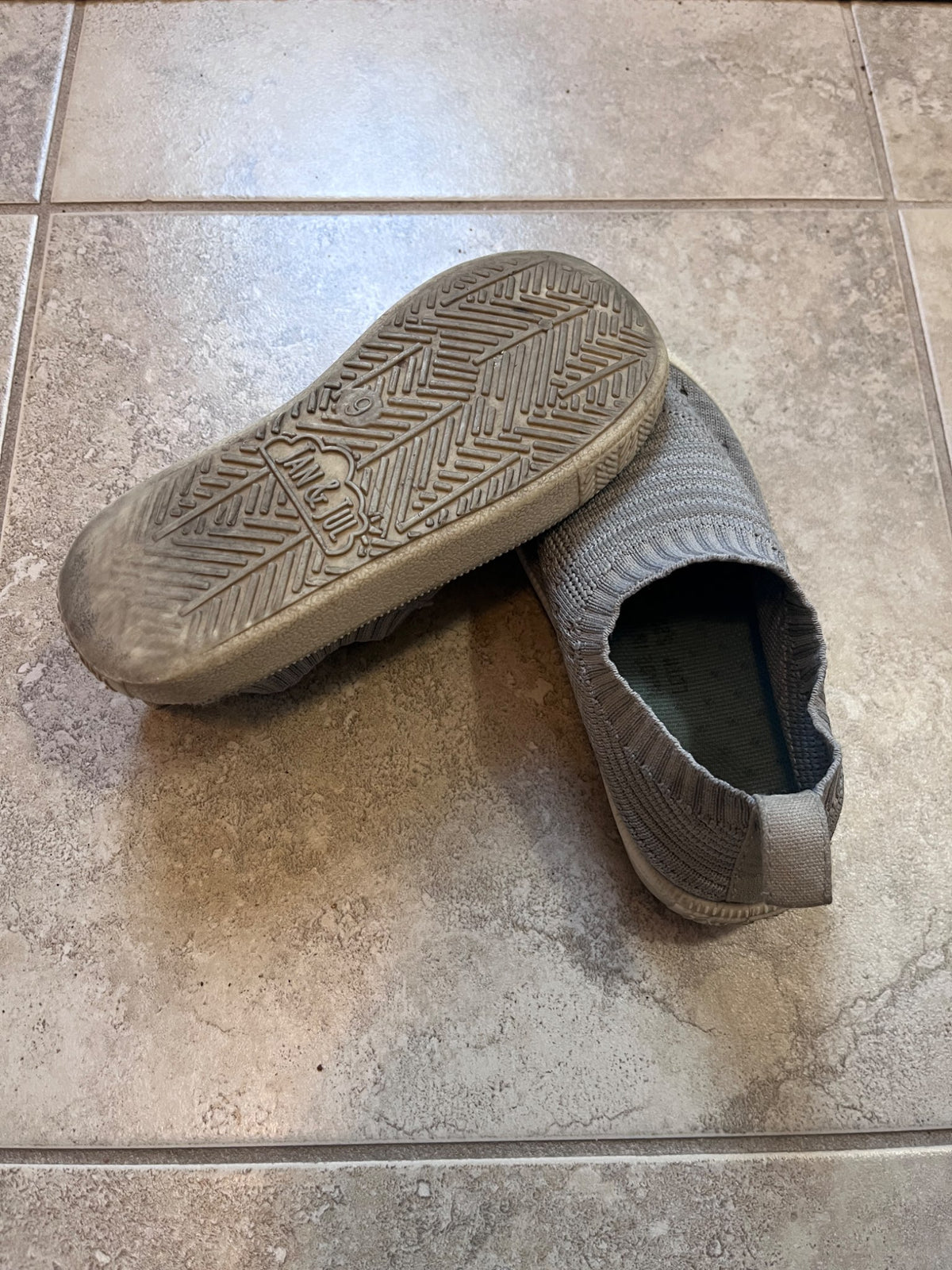 Jan and Jul, grey sneakers, 9 toddler , Shoes 9 (Toddler:2-4yr)