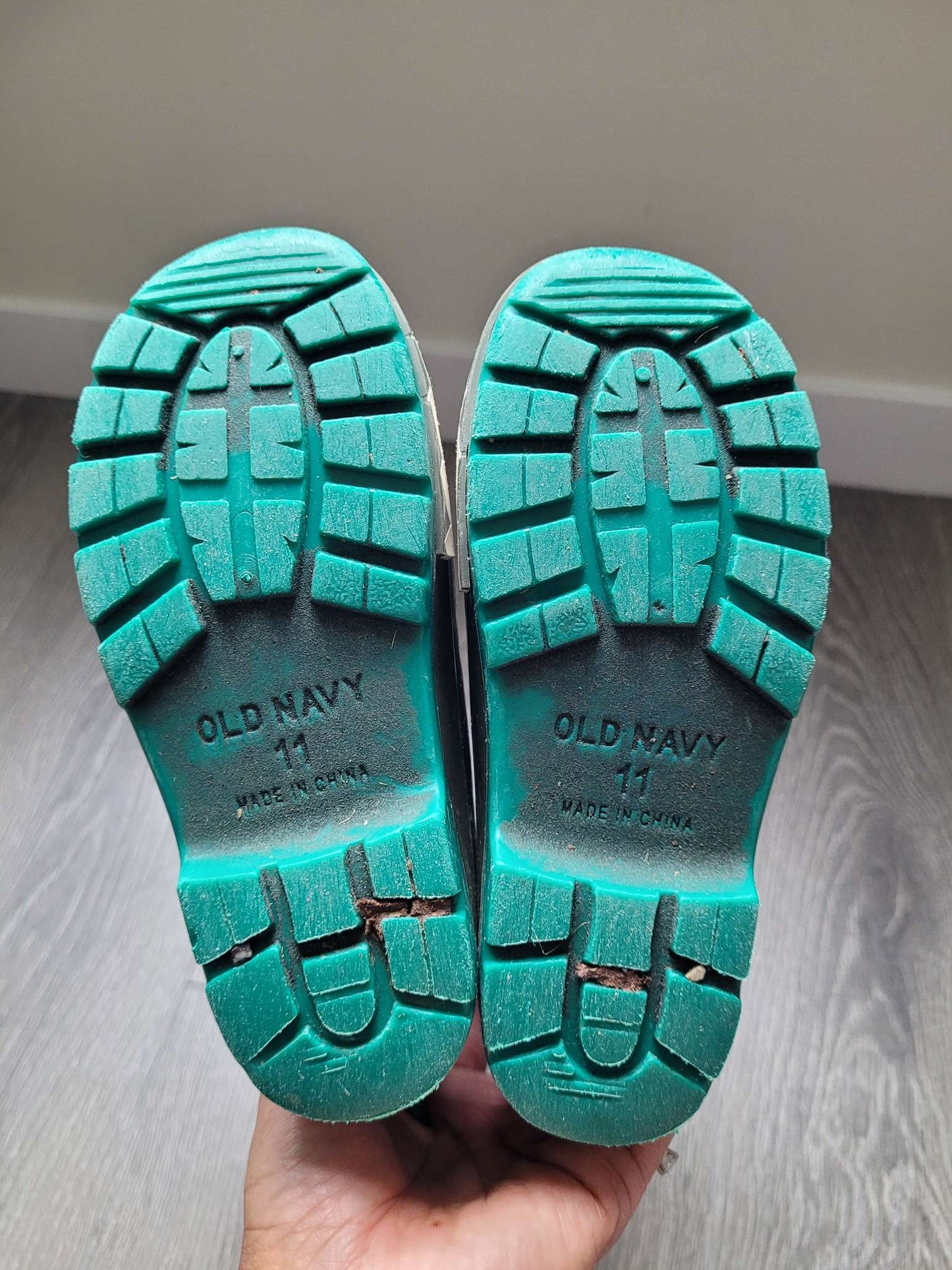 Green Dragon Rain Boots Size 11, Shoes 11 (Toddler:2-4yr)