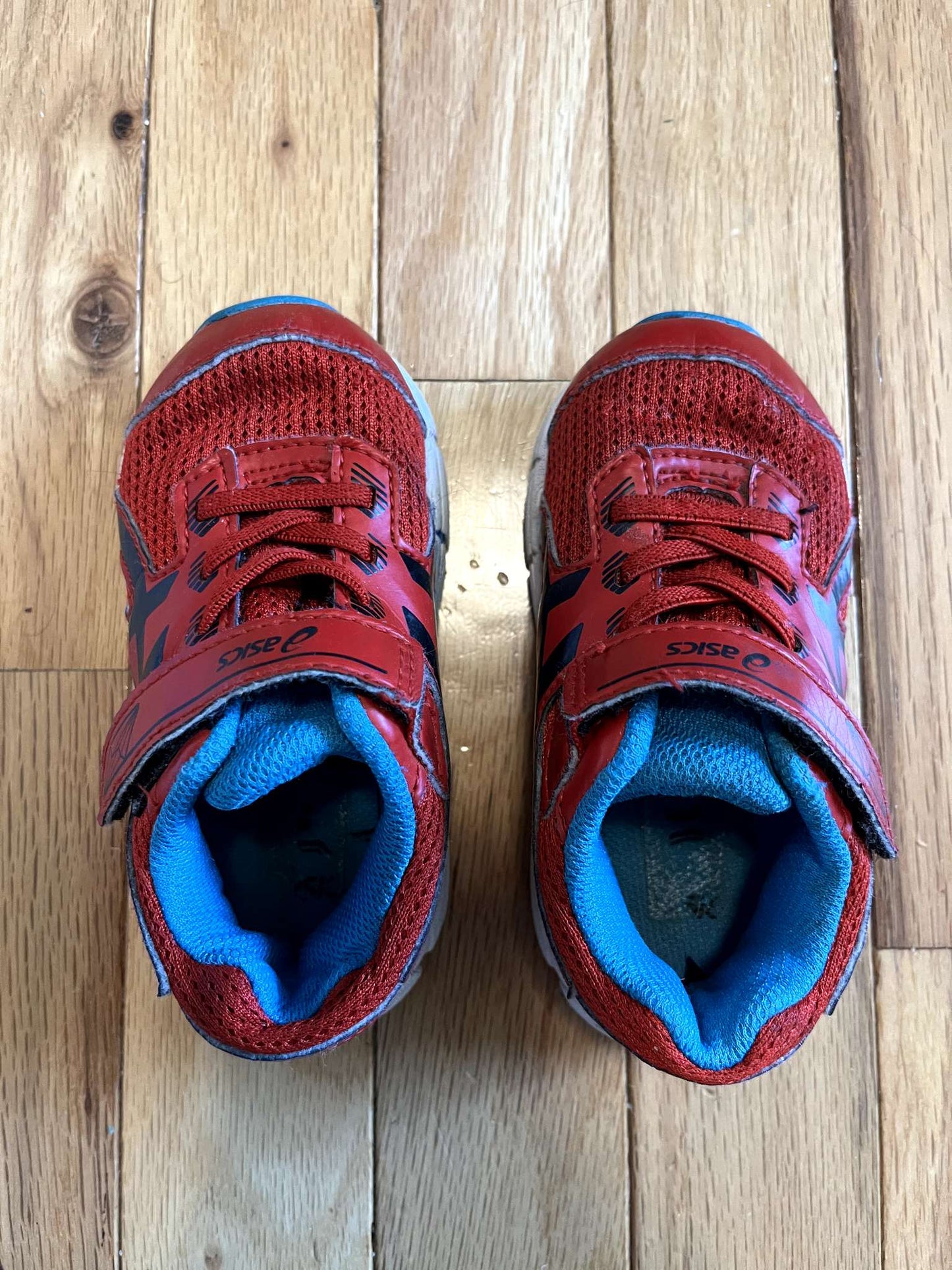 6T Runners, Shoes 6.5 (Walkers:12-24 mth)