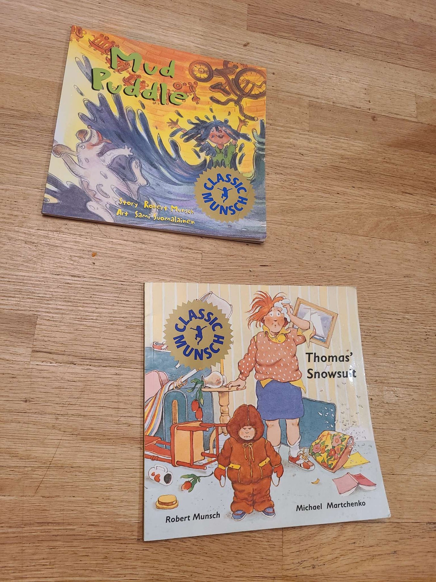 Soft cover Robert munsch books.. 2 pcs