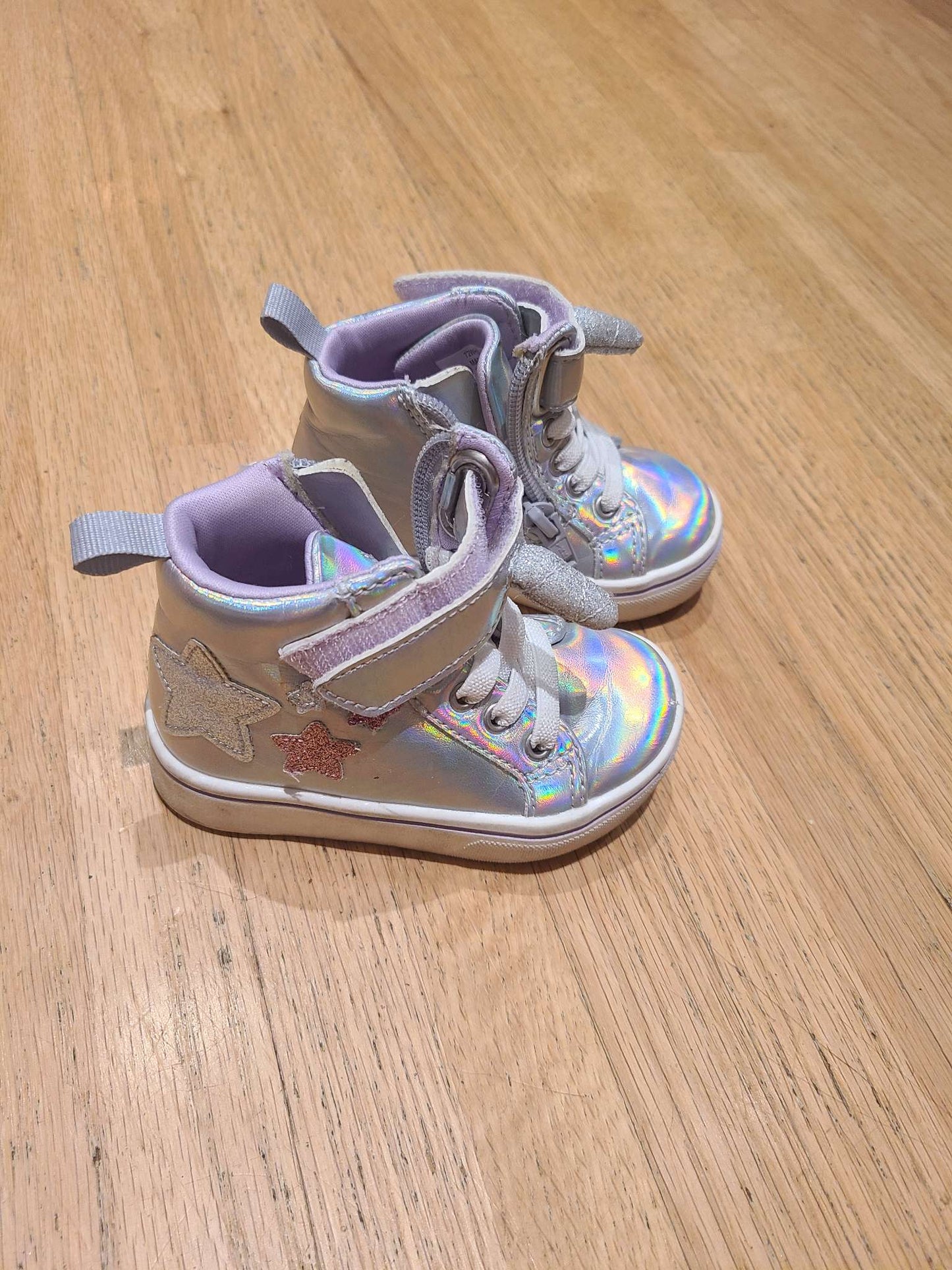 George Size 5 unicorn shoes, Shoes 5 (Walkers:12-24 mth)