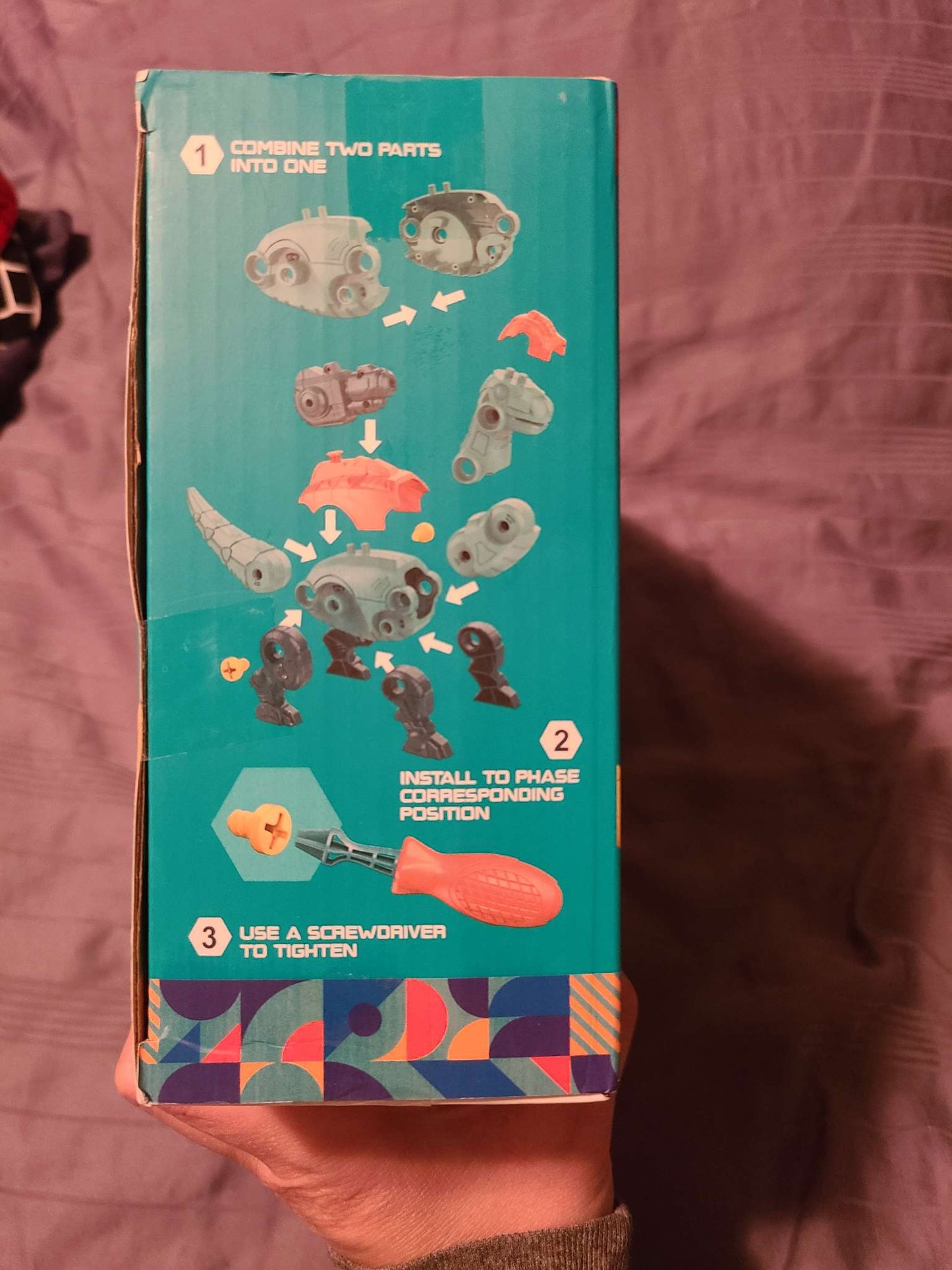 Dinosaur assembly puzzle and fight toy NWT