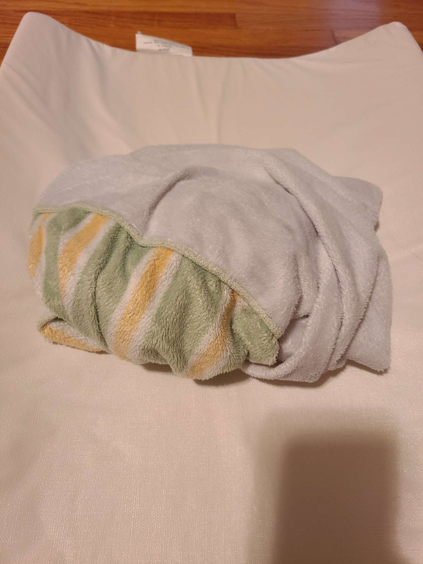 Change pad with 2 covers