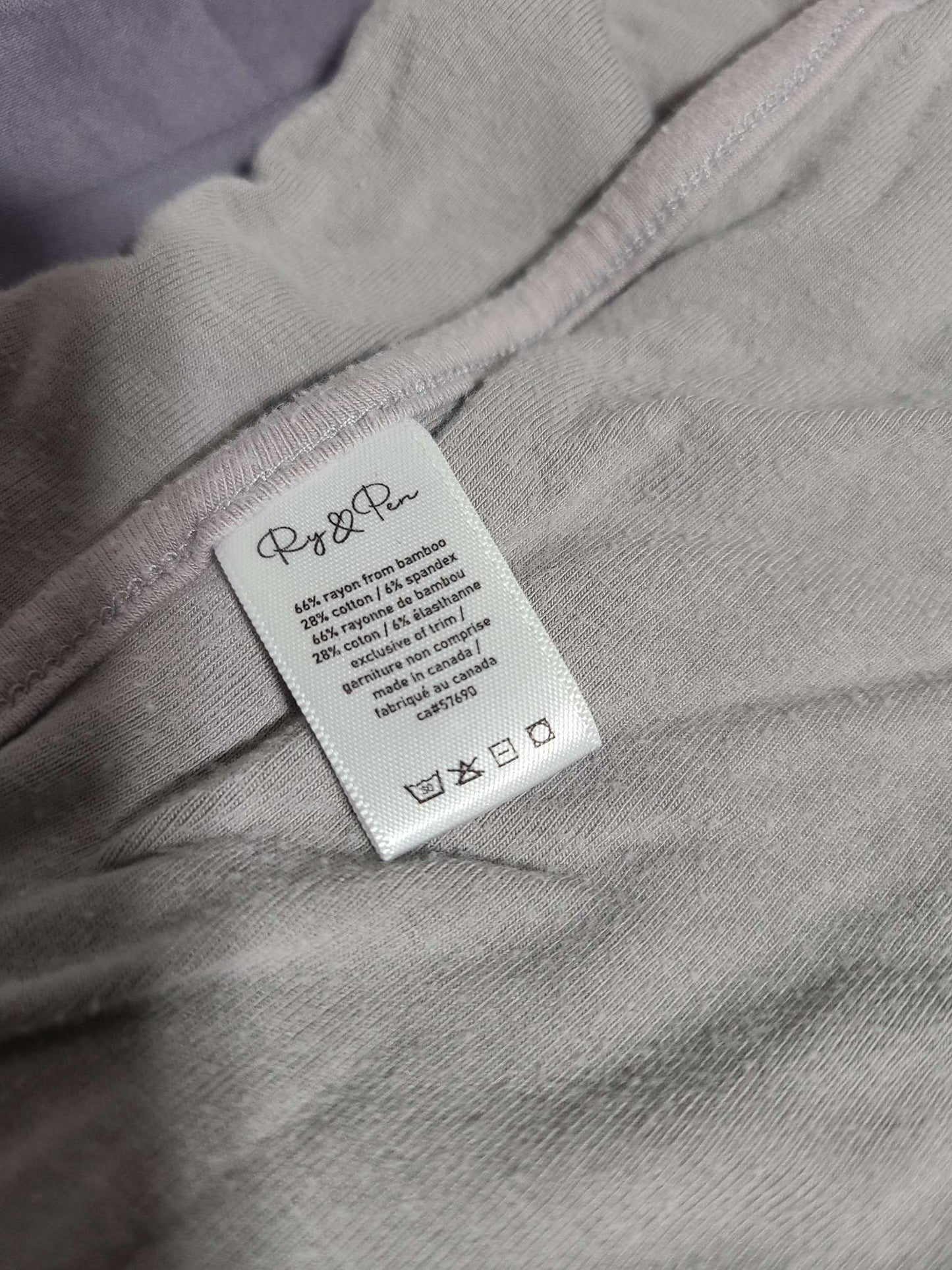 Ry and pen bamboo crib blanket grey