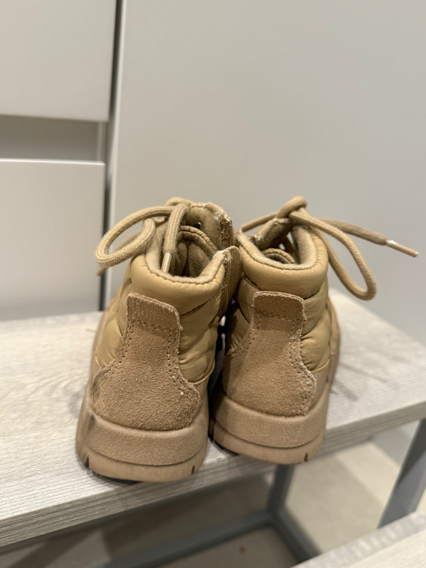 Zara shoes/boots 9T, Shoes 9 (Toddler:2-4yr)