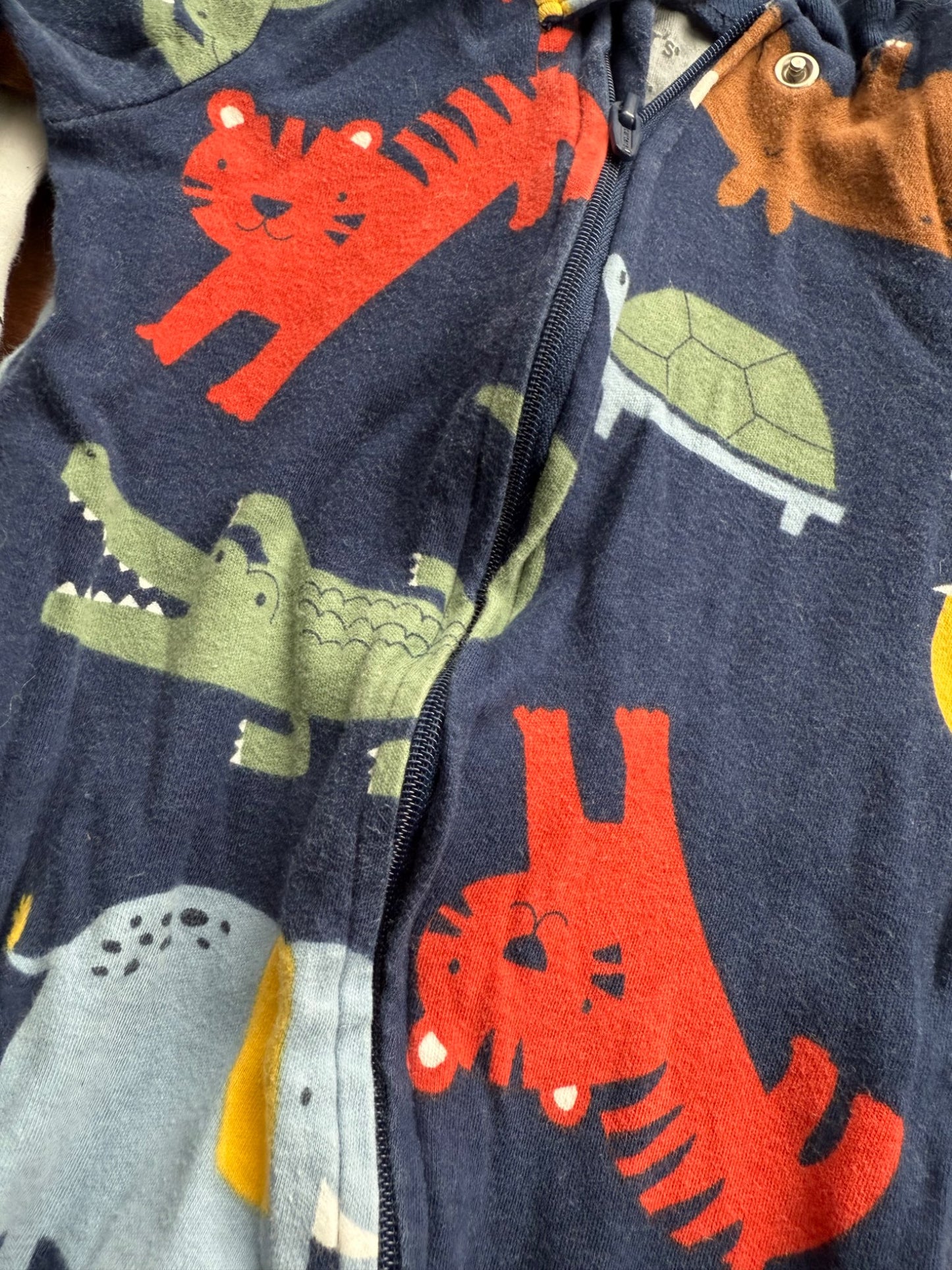 3 footed Sleepers (6 mos) , Kids 9 Month (6-9M)