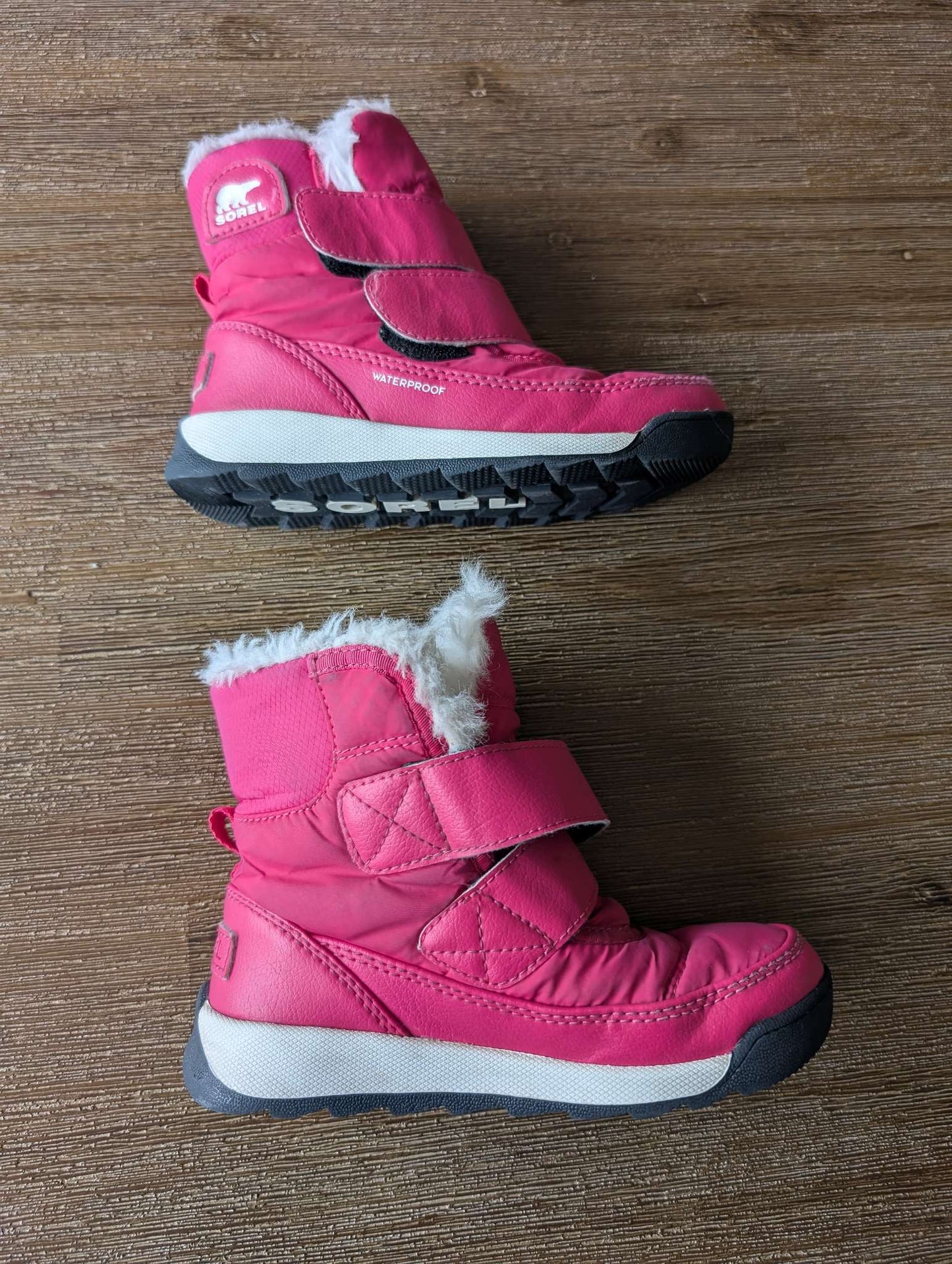 Sorel snow boots, Shoes 10 (Toddler:2-4yr)