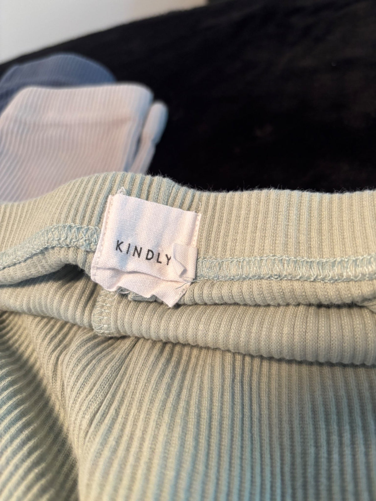 Kindly the Label organic cotton pants x3, Kids 7