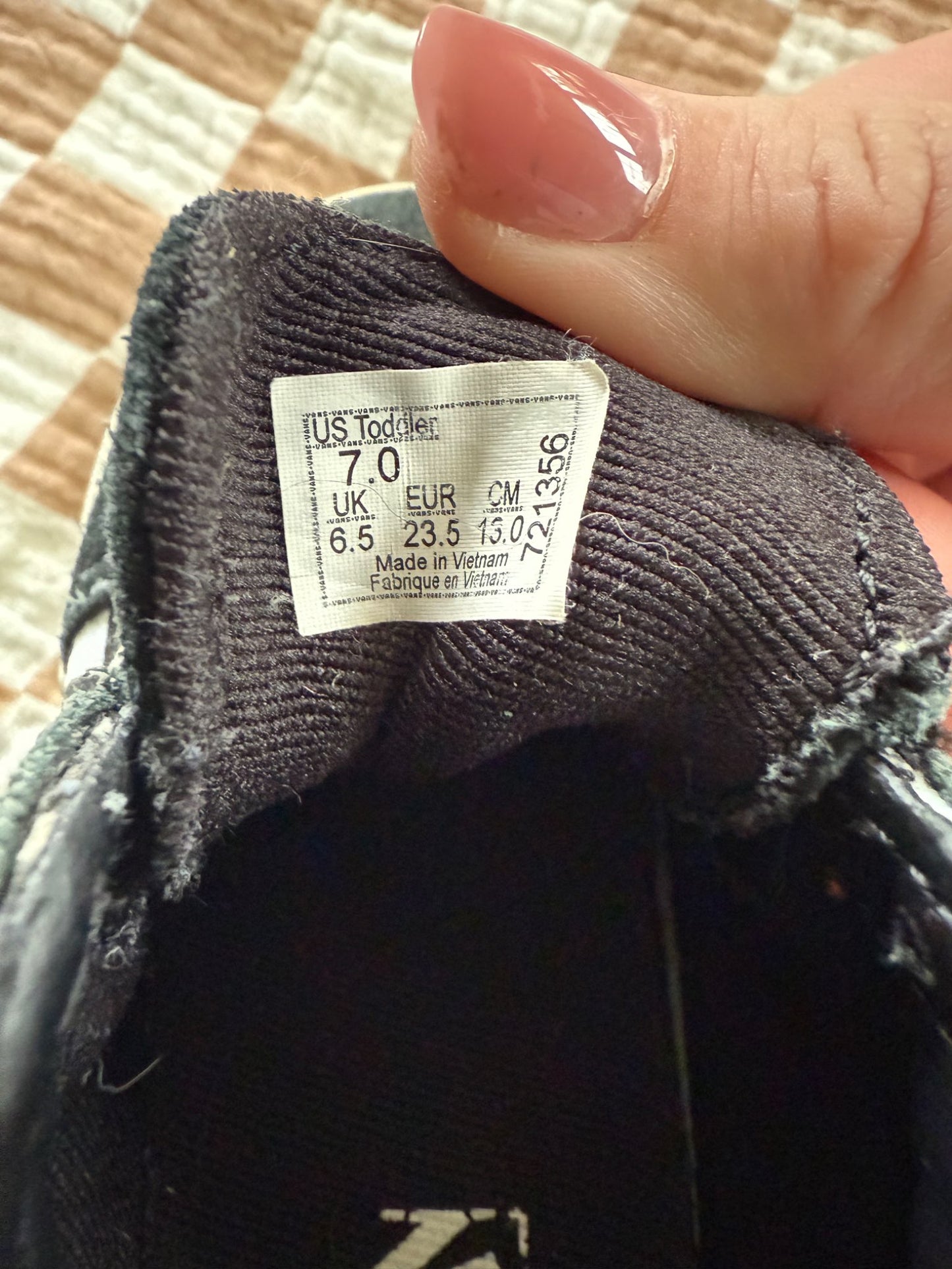 Baby Vans slipons , Shoes 7 (Walkers:12-24 mth)
