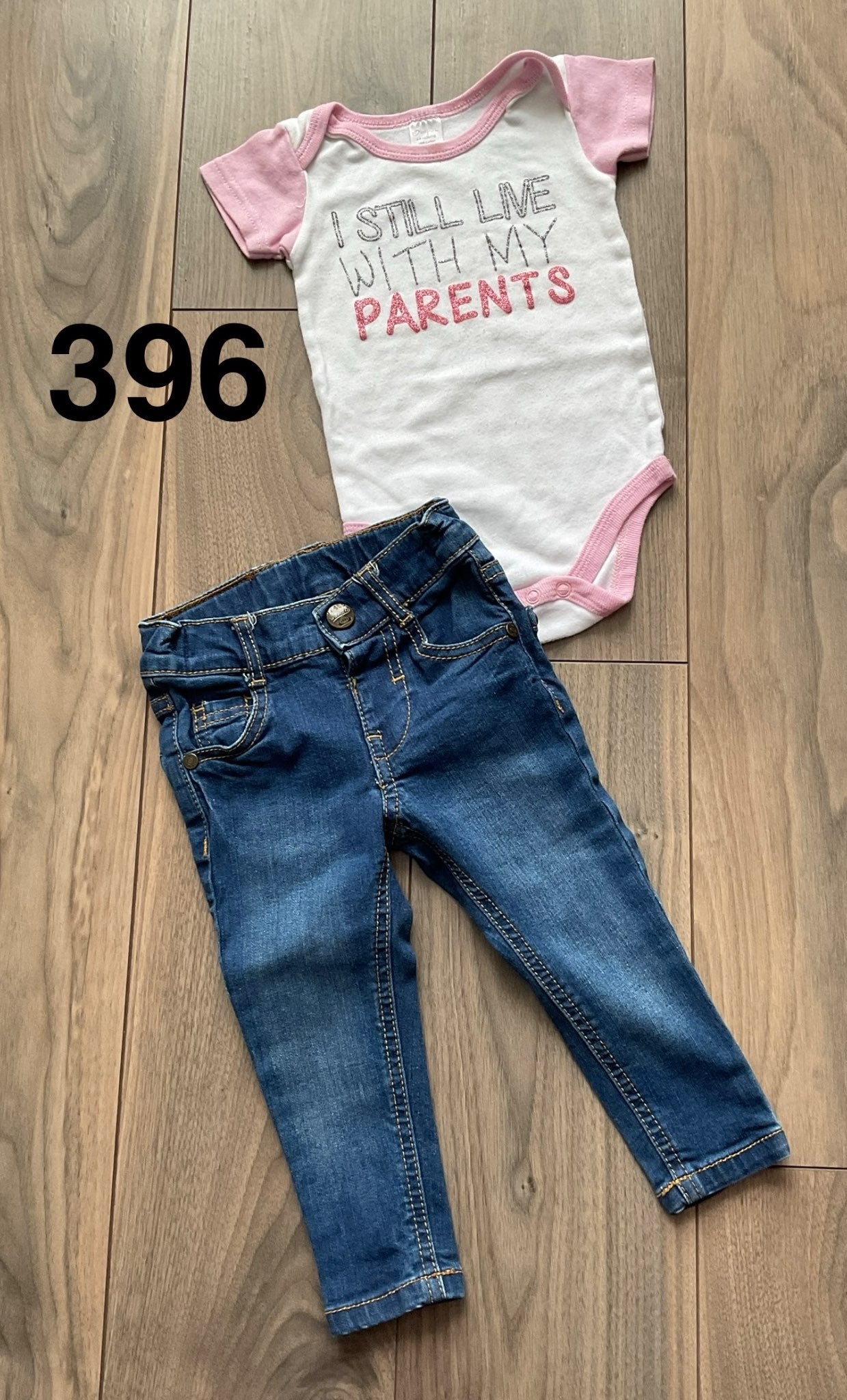 Baby Girl Parents Onesie and Jeans 6-9 Months, Kids 9 Month (6-9M)