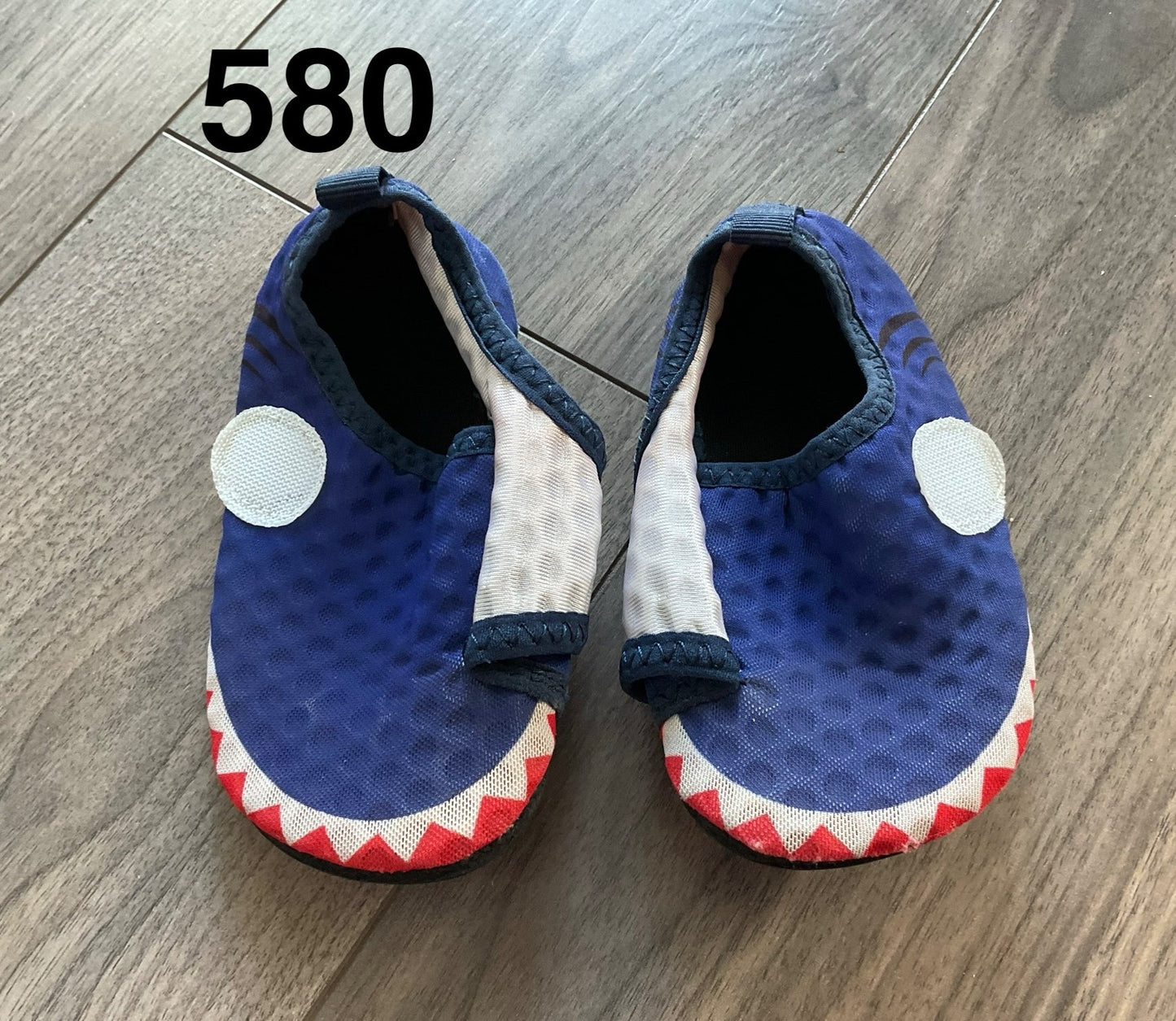 Shark Water Shoes 5/6, Shoes 5 (Walkers:12-24 mth)