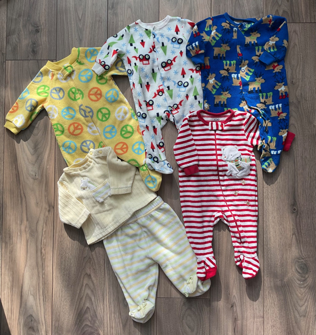 Fleece Sleepers Bundle of 4 and Outfit - Yellow Peace, White Trucks, Blue Reindeer Red Stripe 0-3 Months, Kids 3 Month (0-3M)