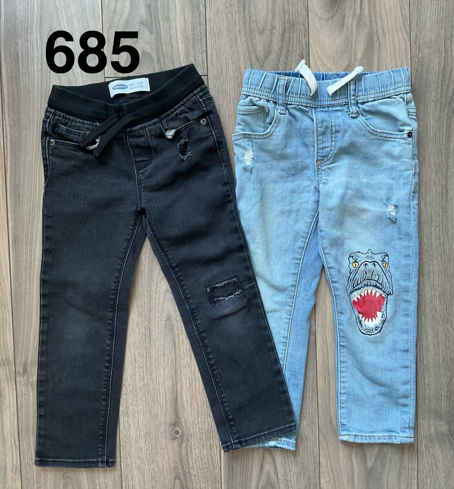 Black and Blue Jeans Size 4, Kids 4/4T