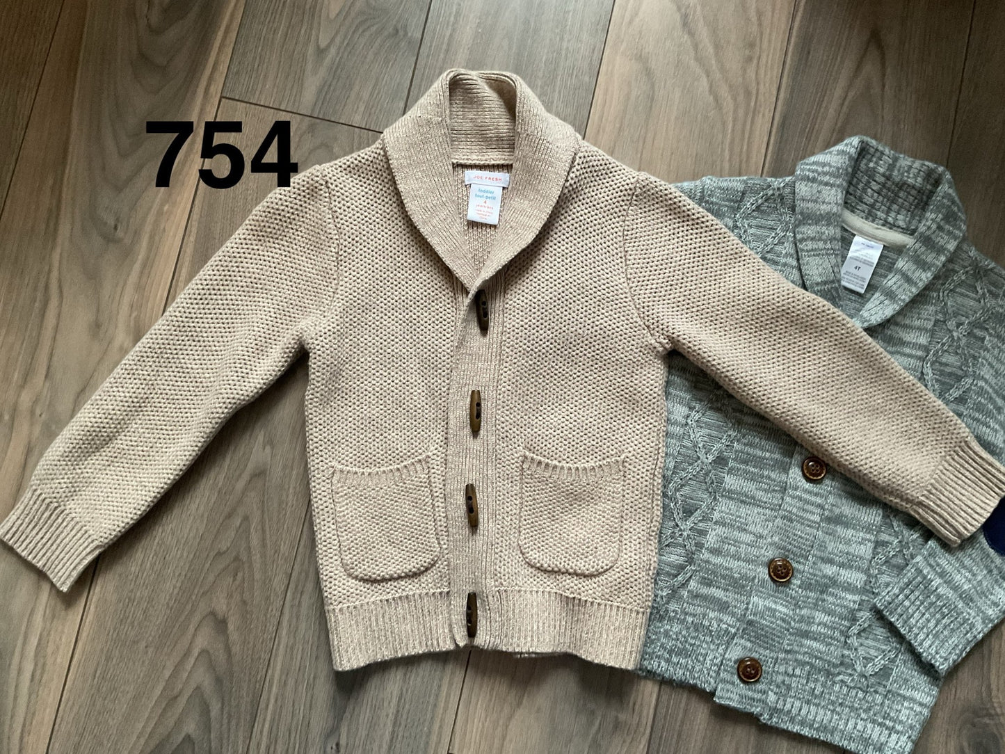 Boys Button Up Sweaters, Grey and Brown Size 4, Kids 4/4T