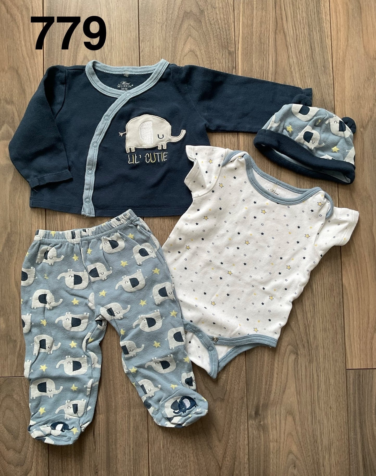 Baby Boy 4 Piece Set Elephants and Stars 6-9 Months, Kids 9 Month (6-9M)