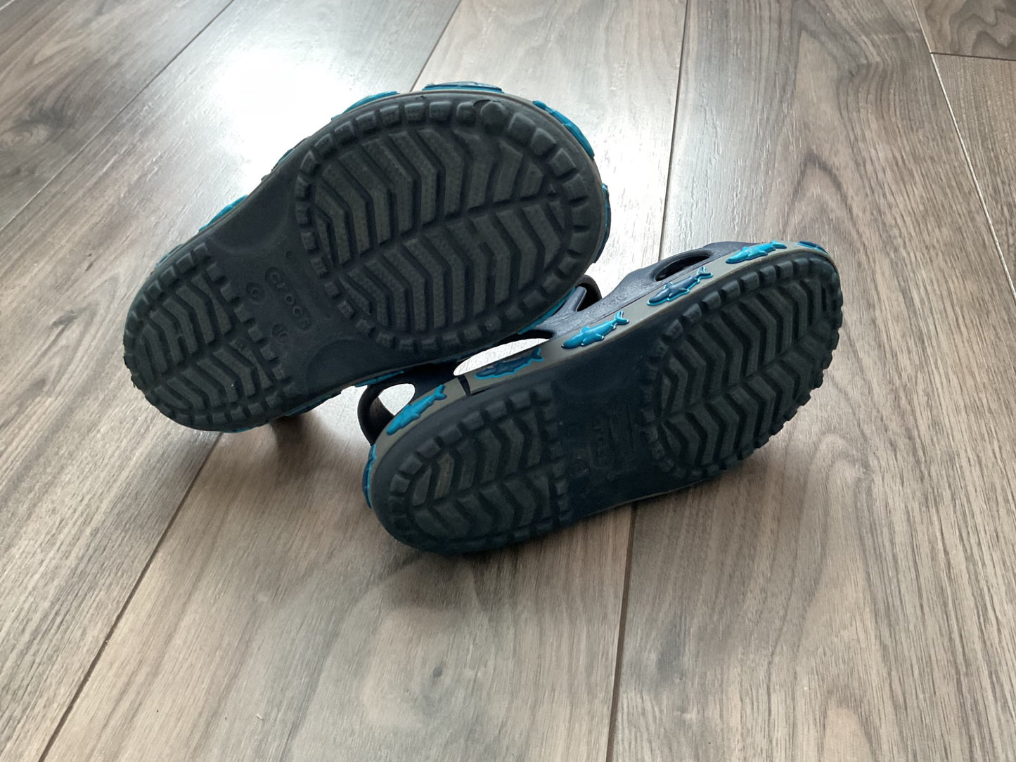 Crocs Sandals Blue Size 10, Shoes 10 (Toddler:2-4yr)