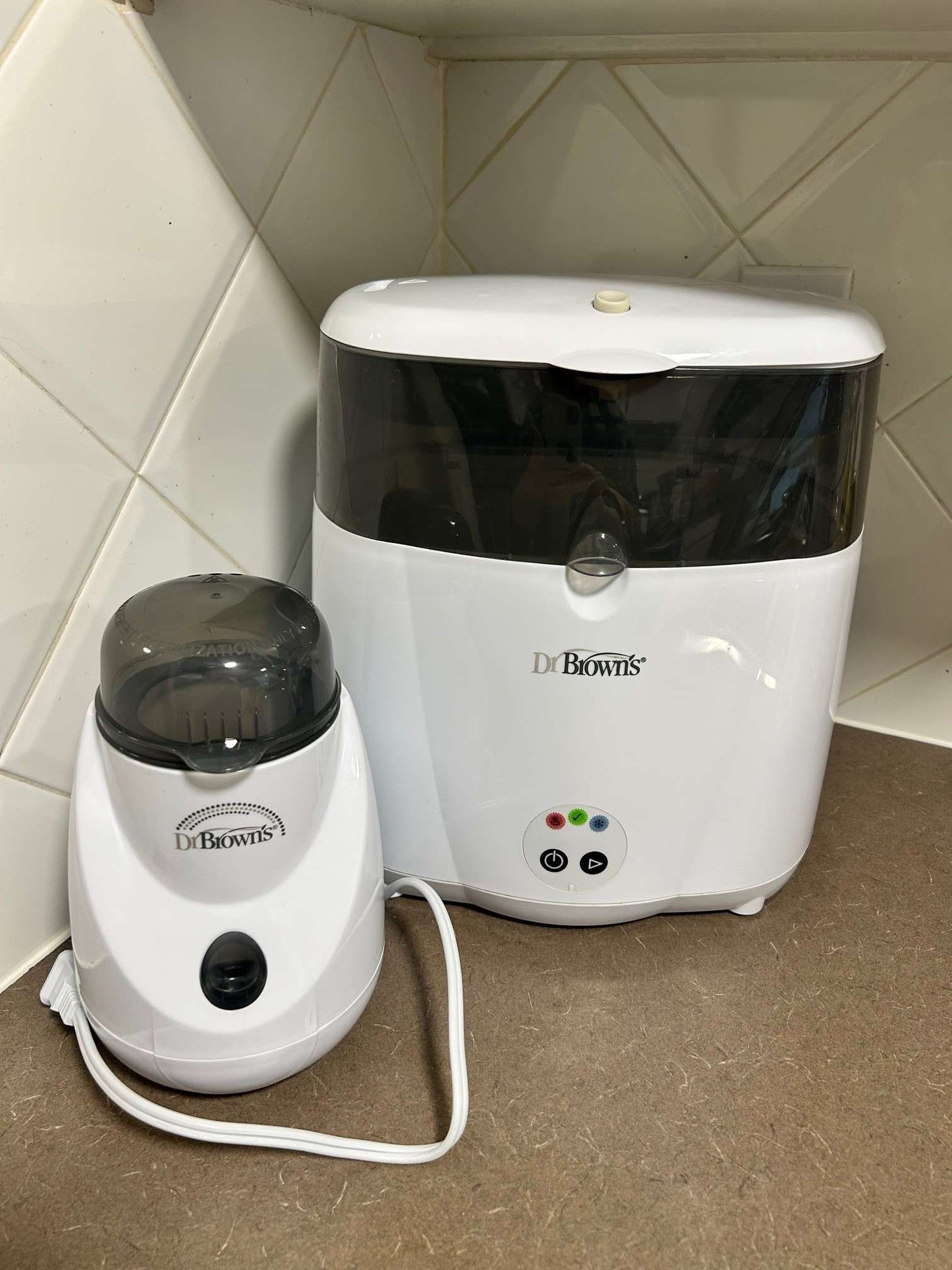 EUC Dr. Brown's Deluxe Bottle Sterilizer & Insta-Feed Bottle Warmer; Retails: $109.98