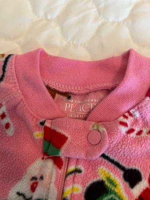 VGUC Fleece Winter/Holiday Sleepers (18 & 18-24 Months), Kids 24 Month (18-24M)