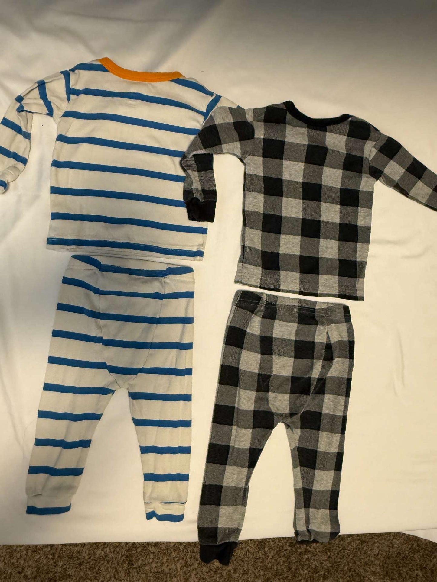 Baby Gap Holiday PJs size 12-18m (organic cotton), Kids 18 Month (12-18M)