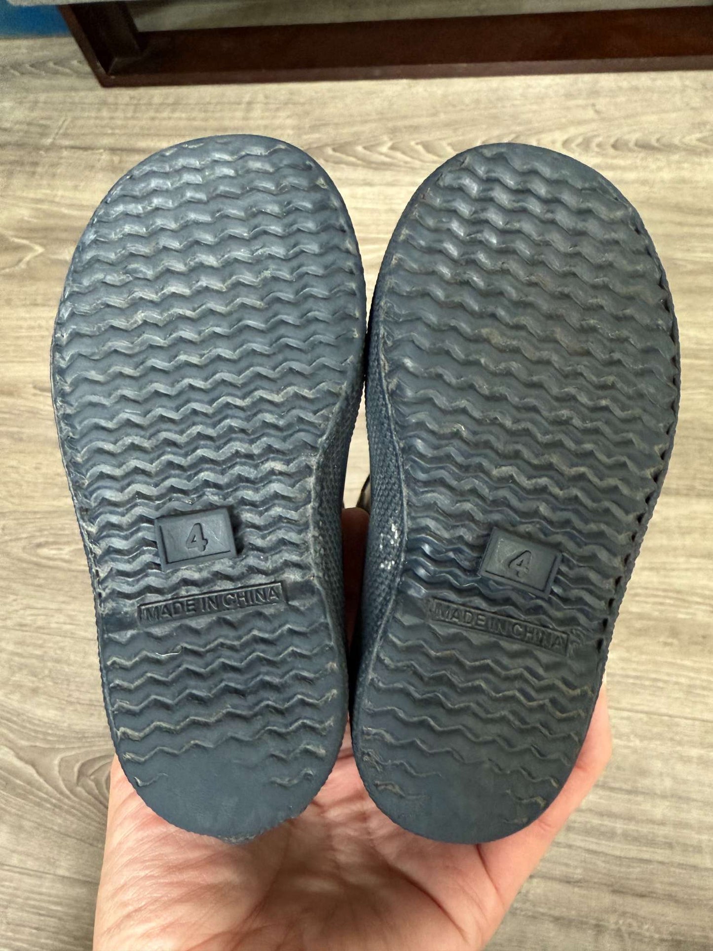 Hunter Rain Boots size 5, Shoes 5 (Walkers:12-24 mth)