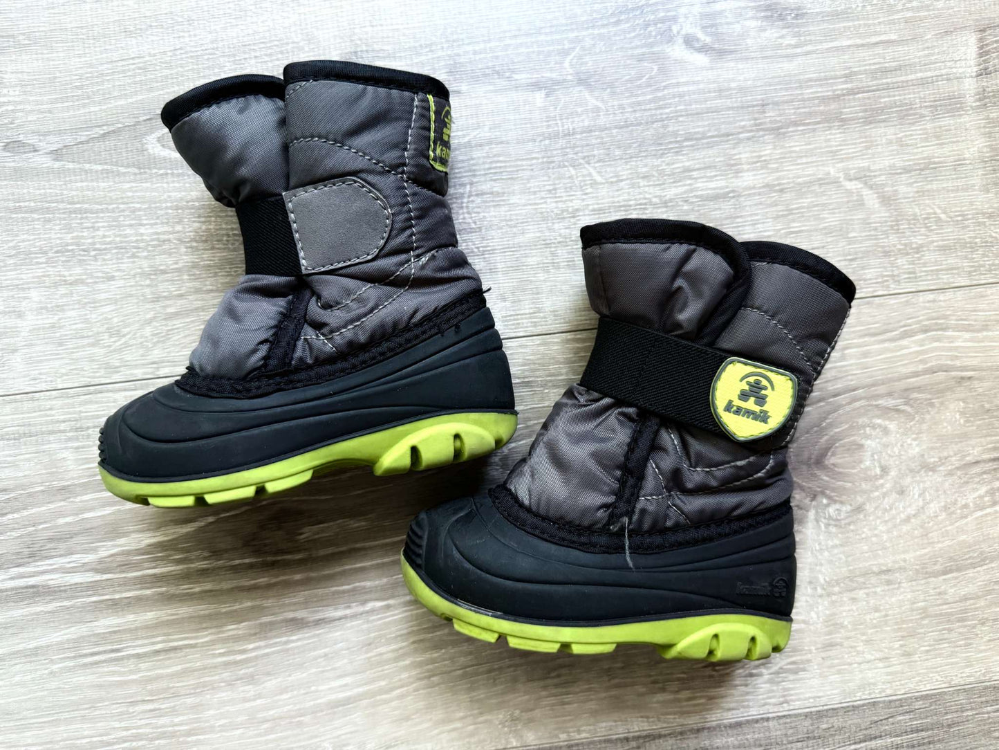 Kamik Winter Boots size 6, Shoes 6 (Walkers:12-24 mth)