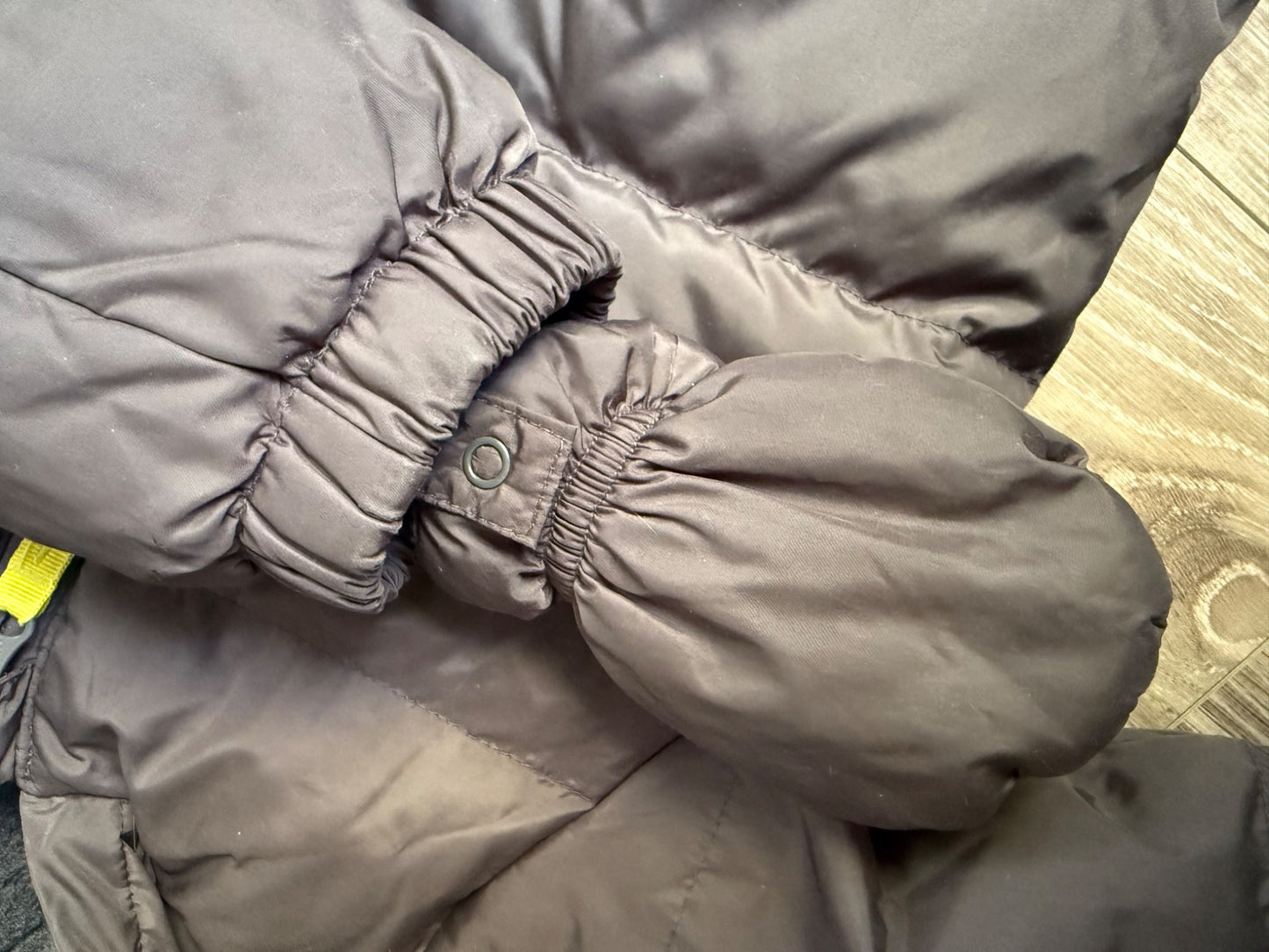 Baby Gap snowsuit 12-18m, Kids 18 Month (12-18M)
