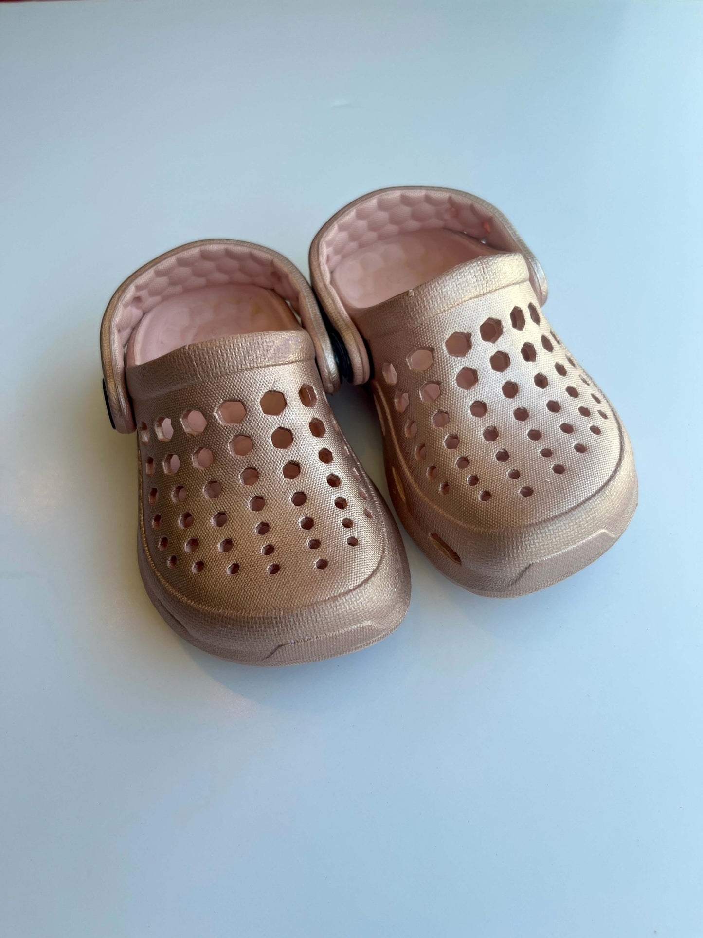 Joybees Kids Active Clog- Graphic Metallic Rose Gold - MSRP $39.99, Shoes 5 (Walkers:12-24 mth)