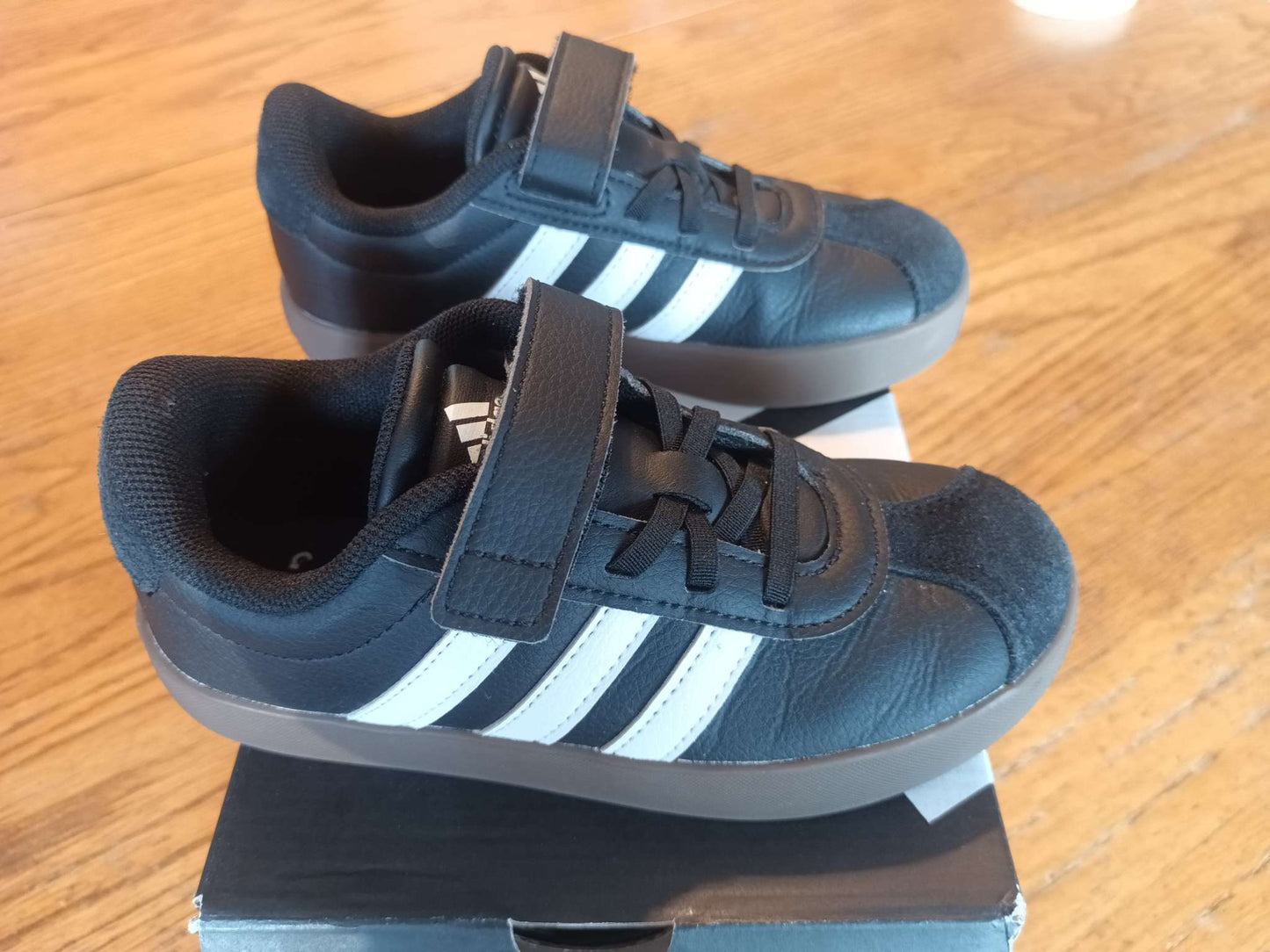 Adidas VL Court Sneakers - size 12, Shoes 12 (Toddler:2-4yr)