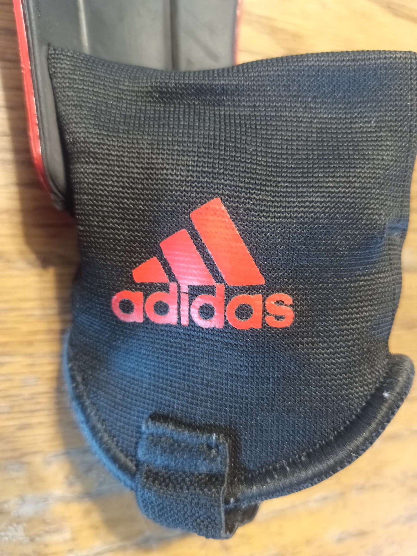Adidas Predator Shin Guards - size XS (2-5yrs)