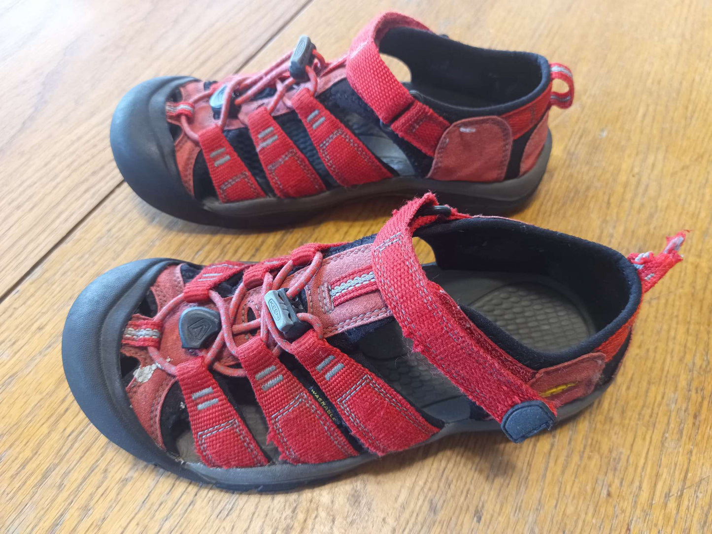 Keen Newport Sandals - size 3 youth, Shoes 3 (Kids:4-8yr)