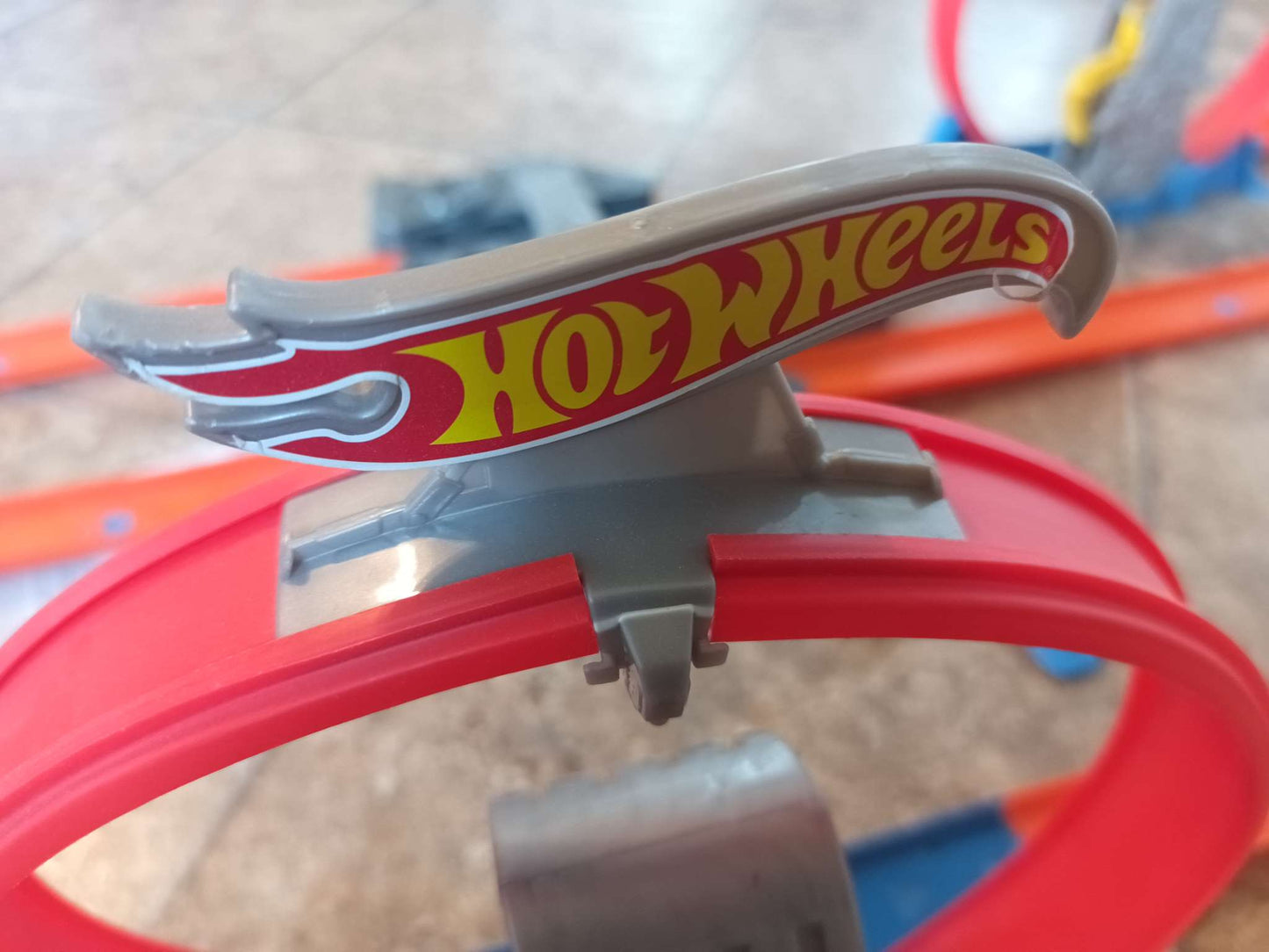 Hot Wheels Track Builder Workshop Set