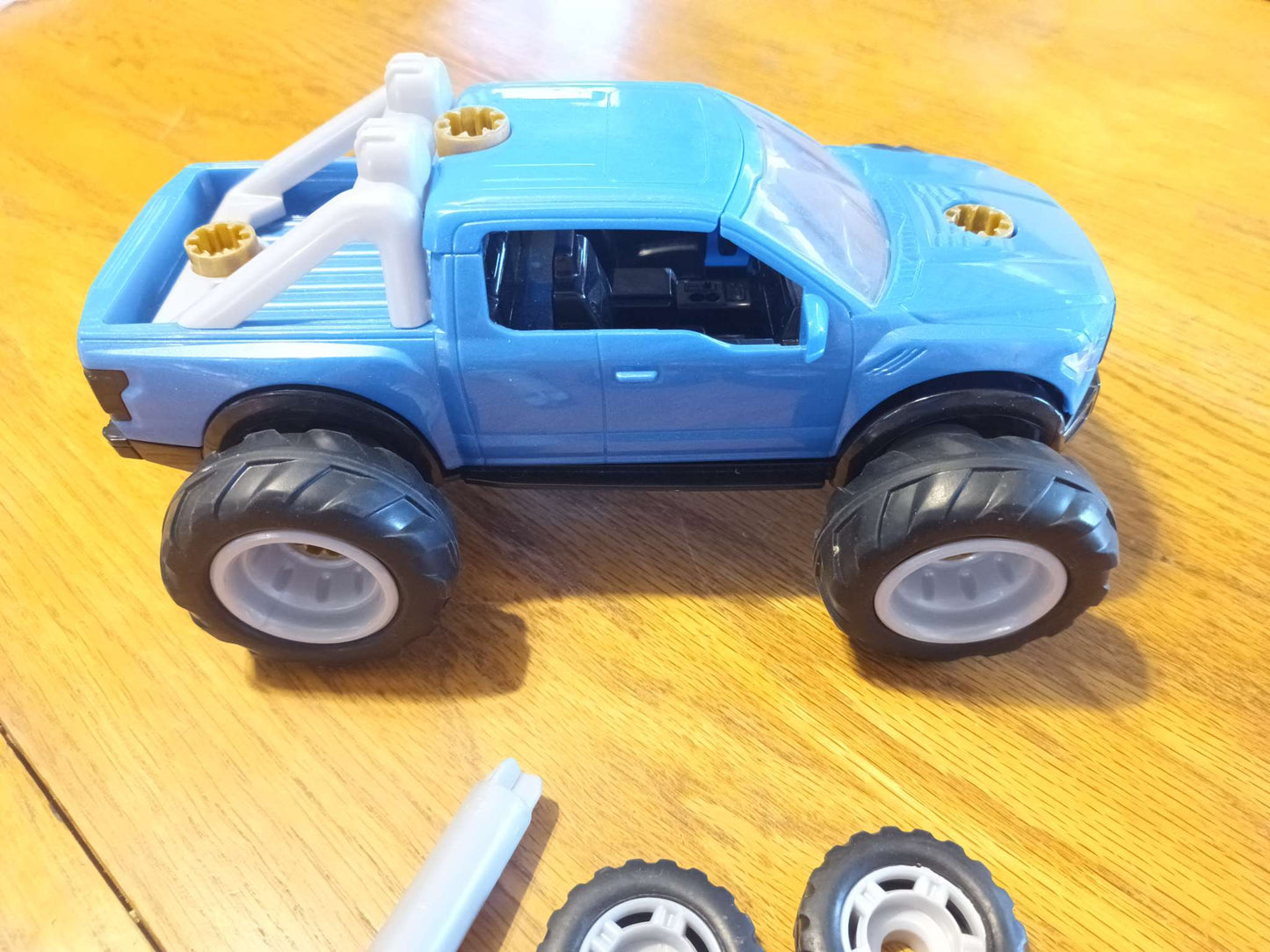 Ford Raptor - build a truck