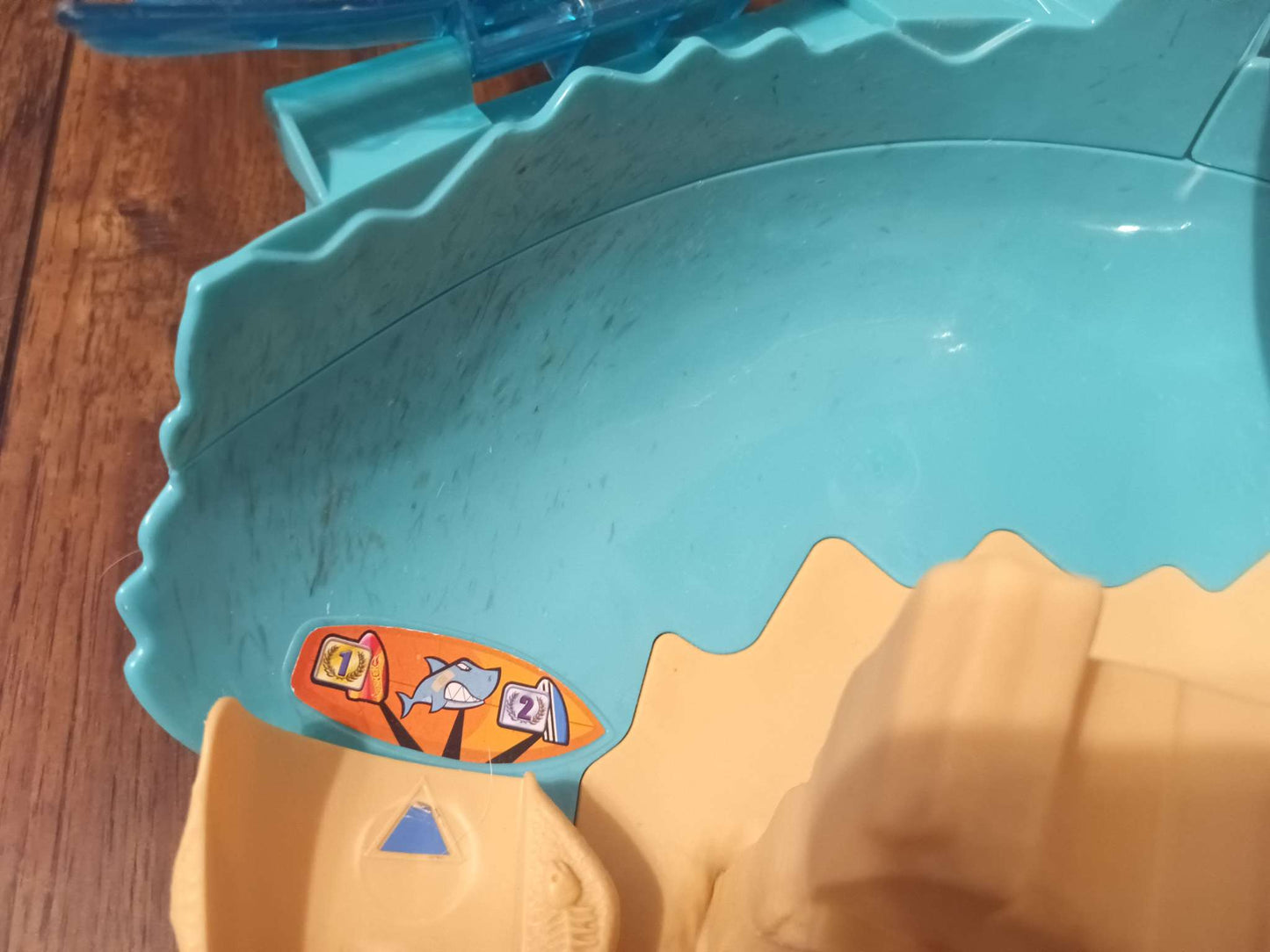 Hot Wheels - Shark Beach Battle Playset