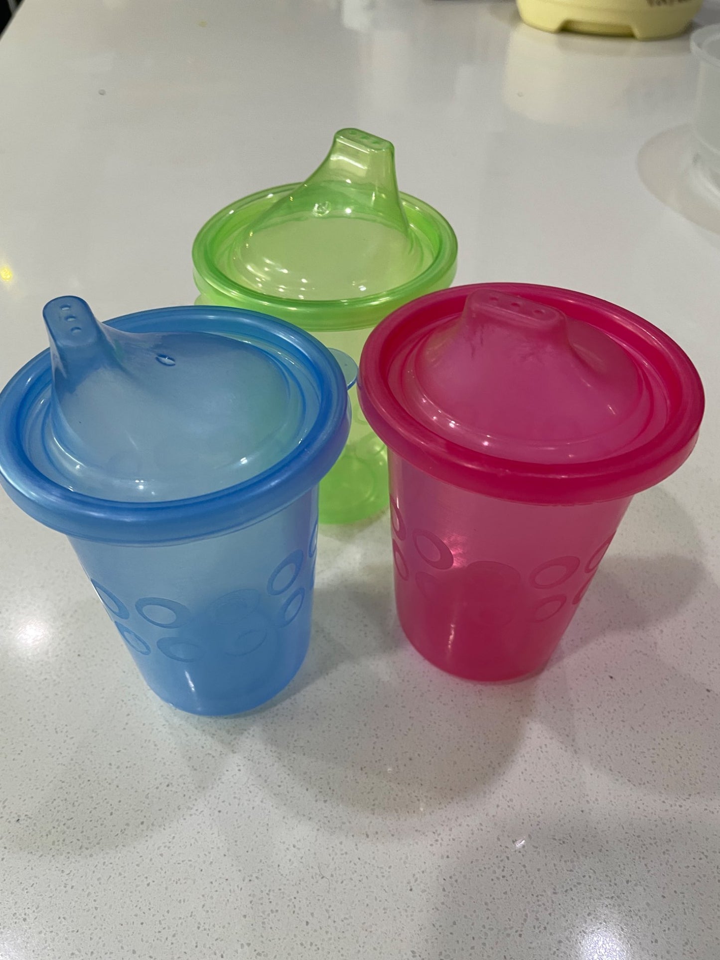 Baby sippy cups