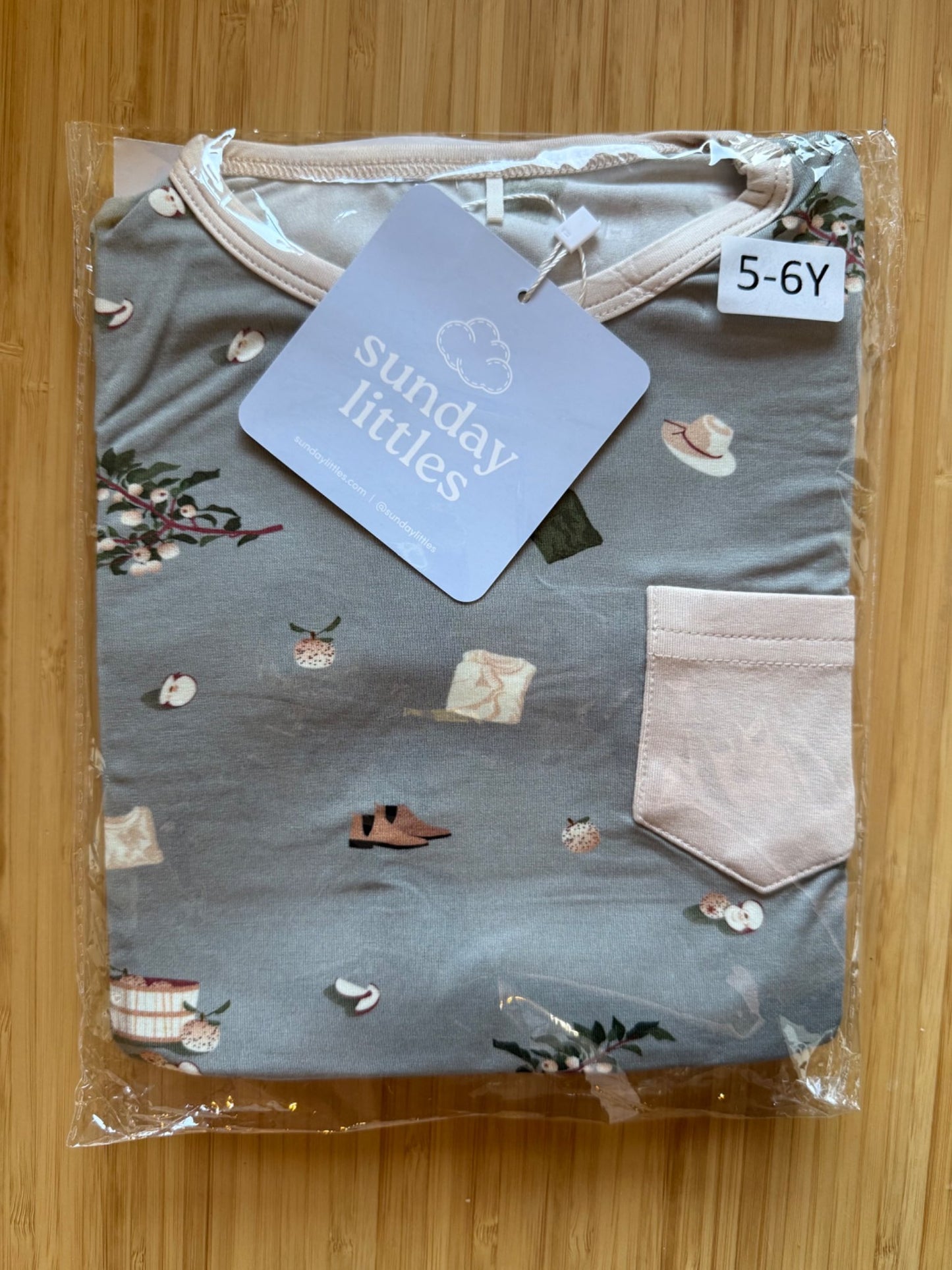 Sunday Littles Apple Orchard Kids PJs , Kids 6/6X (extra small)
