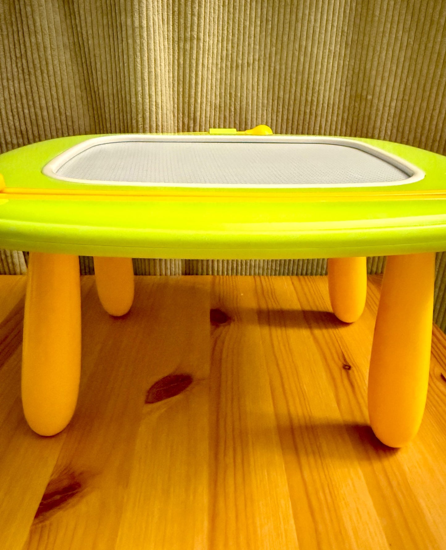 Magnetic Drawing Board