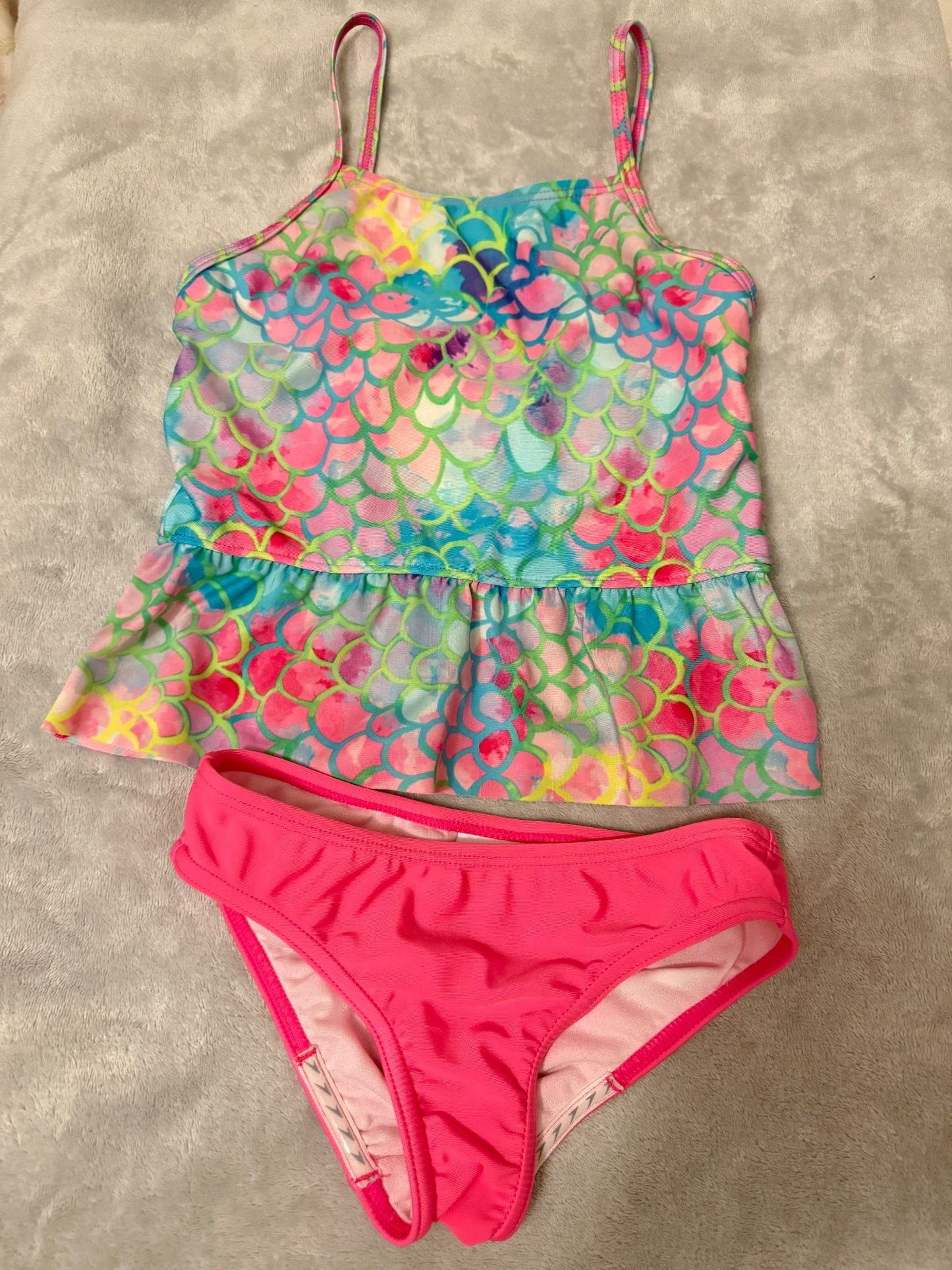 Speedo Girls Swimsuit Size 8, Kids 7 & 8 (small)