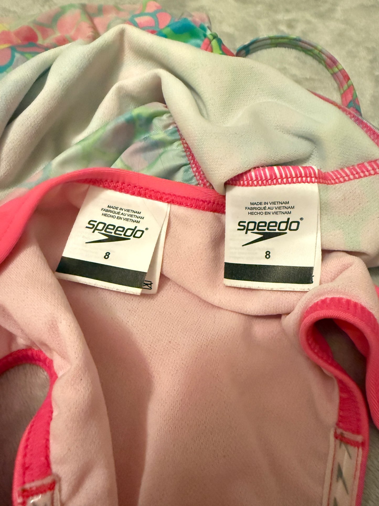 Speedo Girls Swimsuit Size 8, Kids 7 & 8 (small)