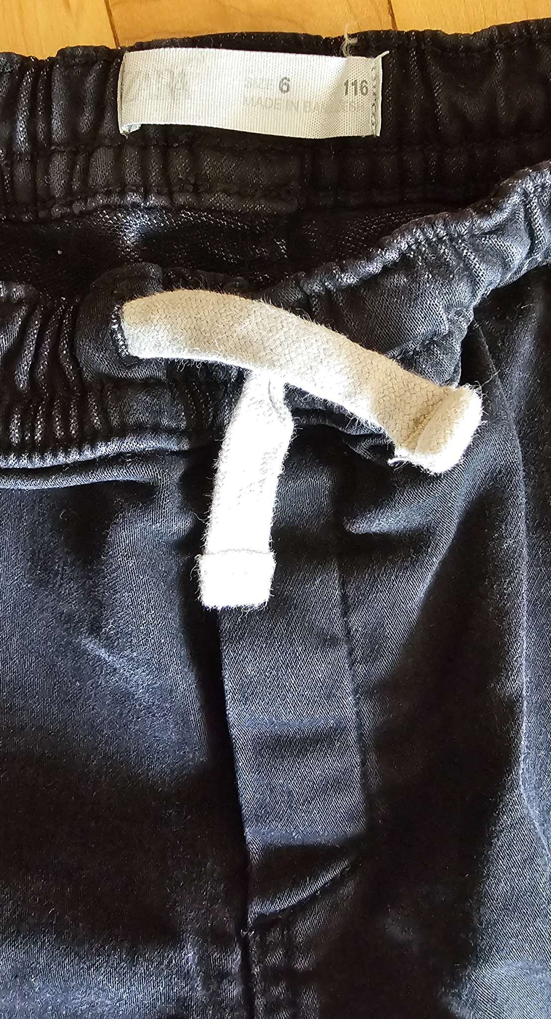 Boys Black Jogger-style Jeans size 6, Kids 6/6X