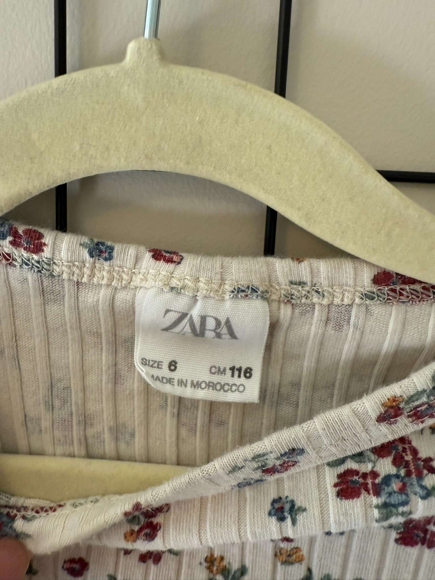 Zara Floral Ribbed Top, Kids 6/6X (extra small)