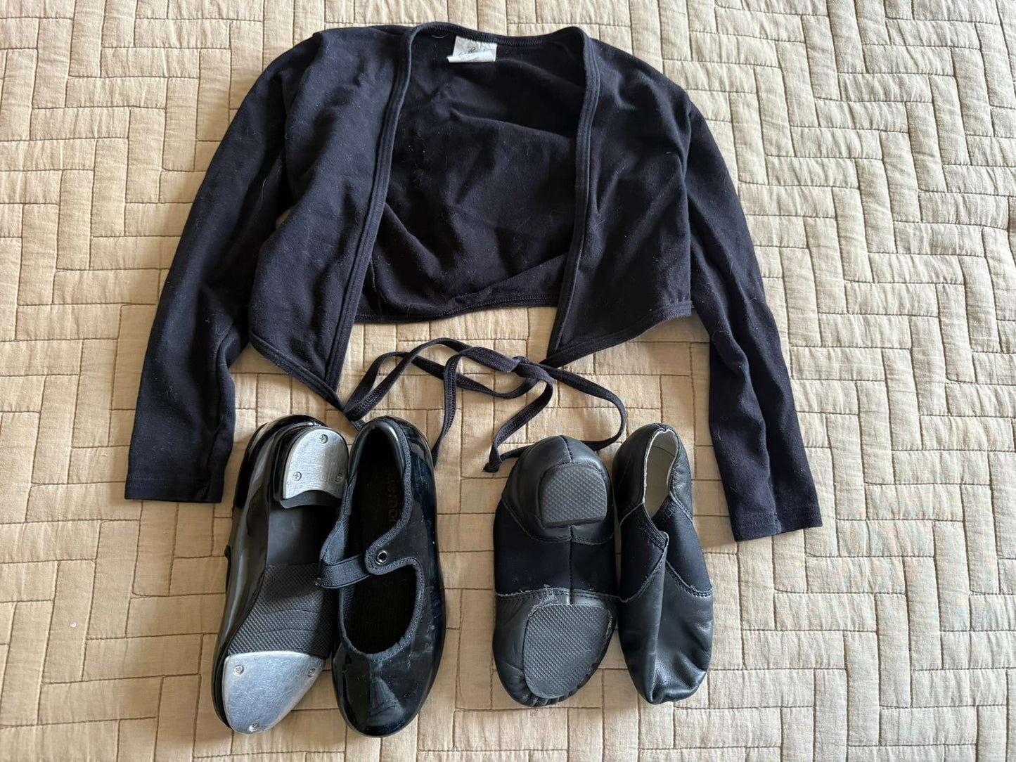 Dance Bundle - Wrap Jacket & Shoes (Tap & Jazz), Kids 5/5T