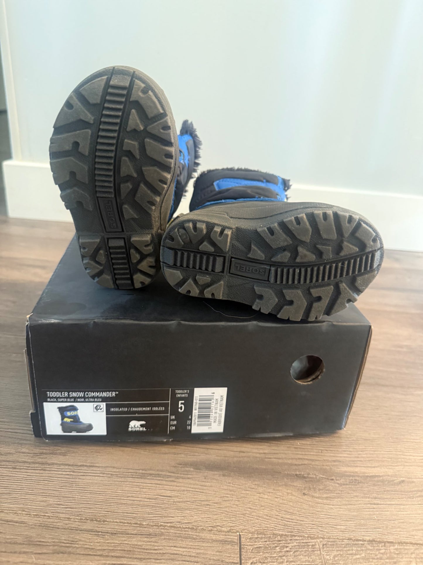 Sorel Snow Commander Boots sz5 EUC, Shoes 5 (Walkers:12-24 mth)