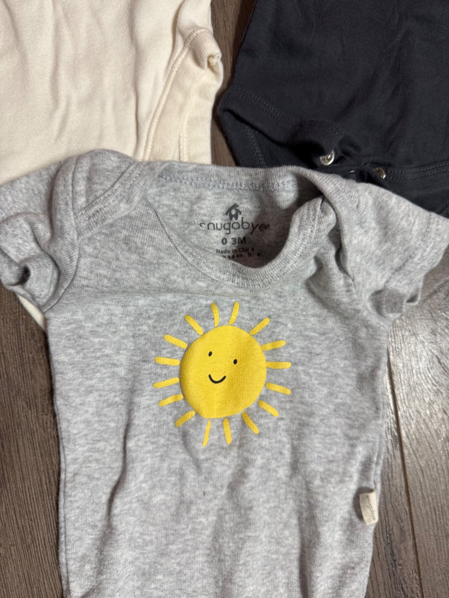 0-3m Onesie Bundle Joe Fresh, Old Navy, Sungabye, Kids 3 Month (0-3M)
