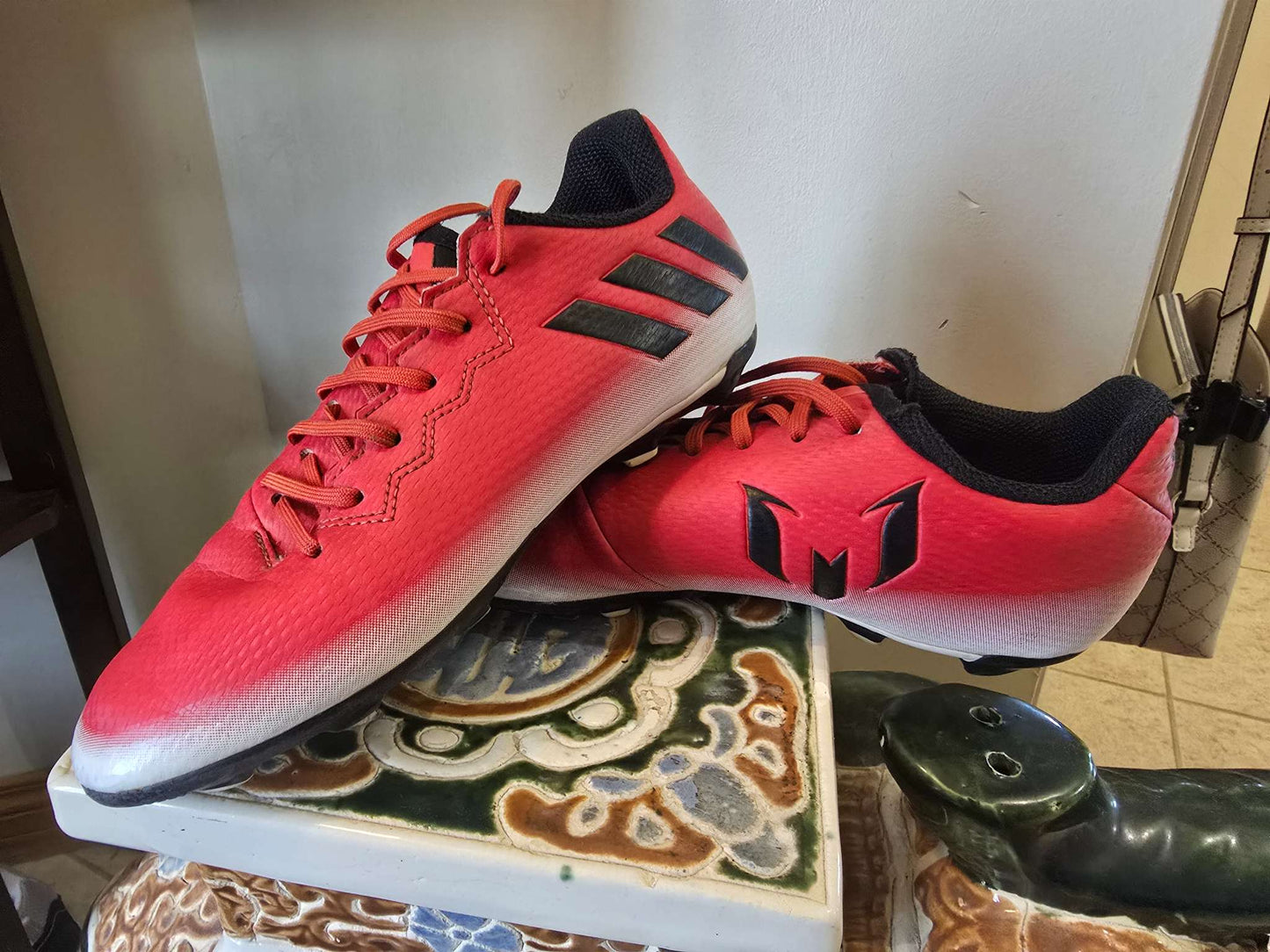 Kids' size 2 soccer cleats - Adidas, Shoes 2 (Kids:4-8yr)