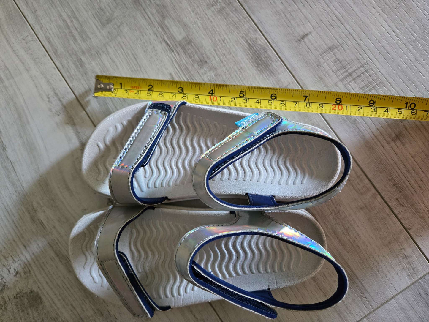 Native Shoes Hologram Sandals, 8" in length, Shoes 12 (Toddler:2-4yr)