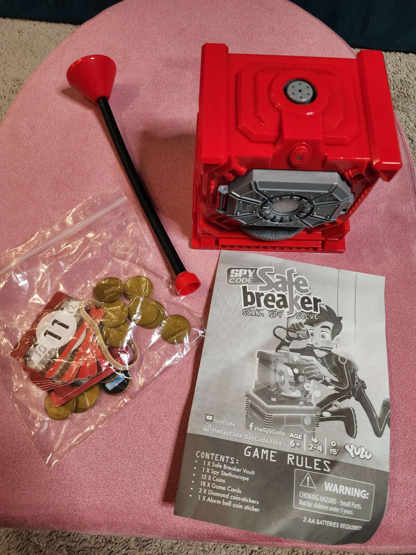 Safe breaker game 2-4 players.